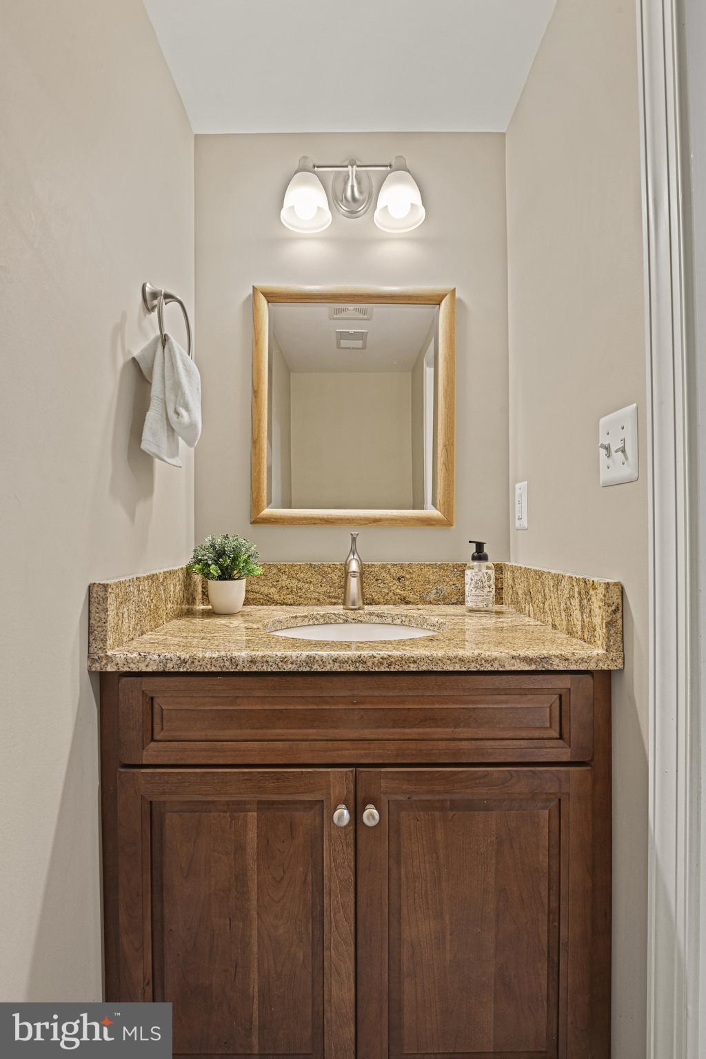 HICKORY CREEK - Residential