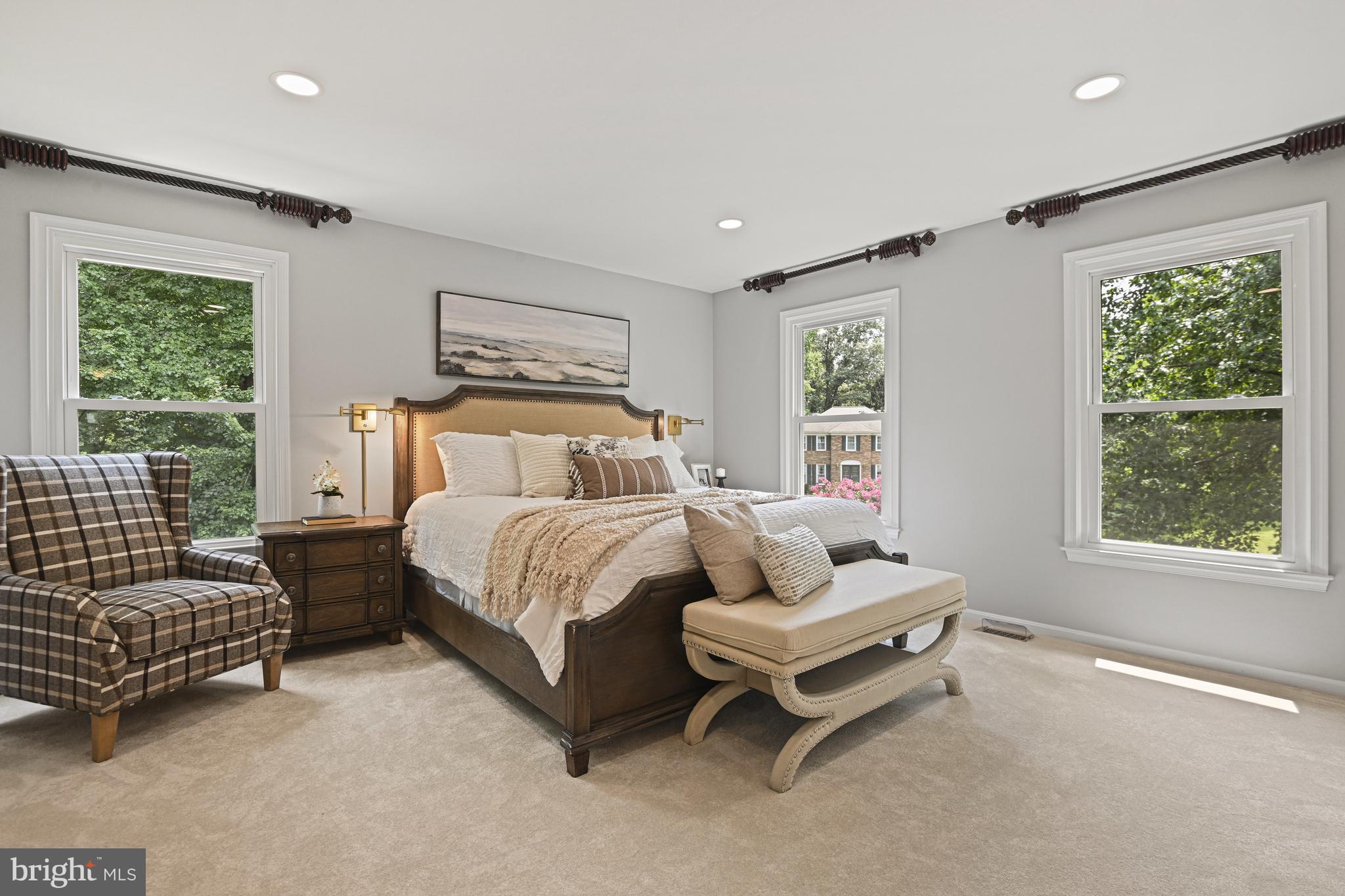 HICKORY CREEK - Residential