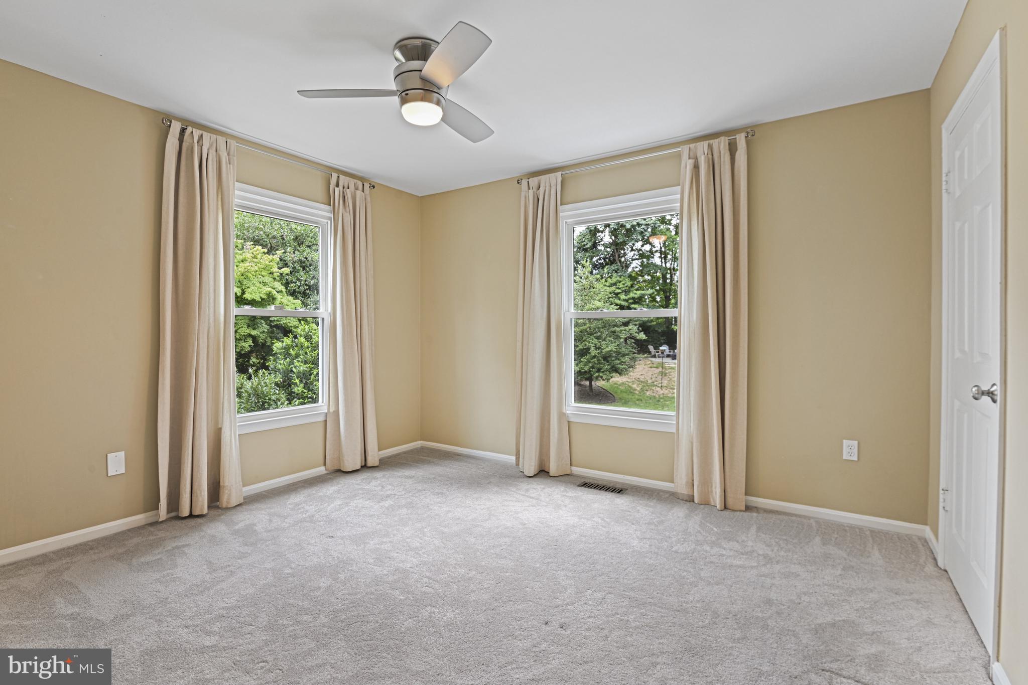 HICKORY CREEK - Residential