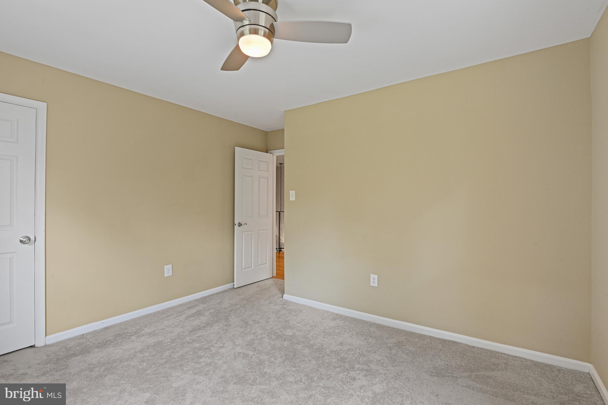 HICKORY CREEK - Residential