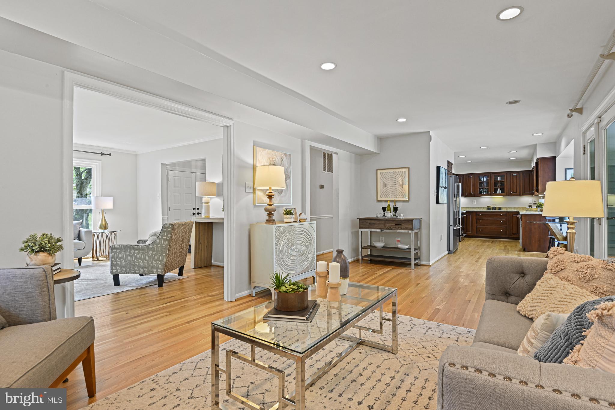 HICKORY CREEK - Residential