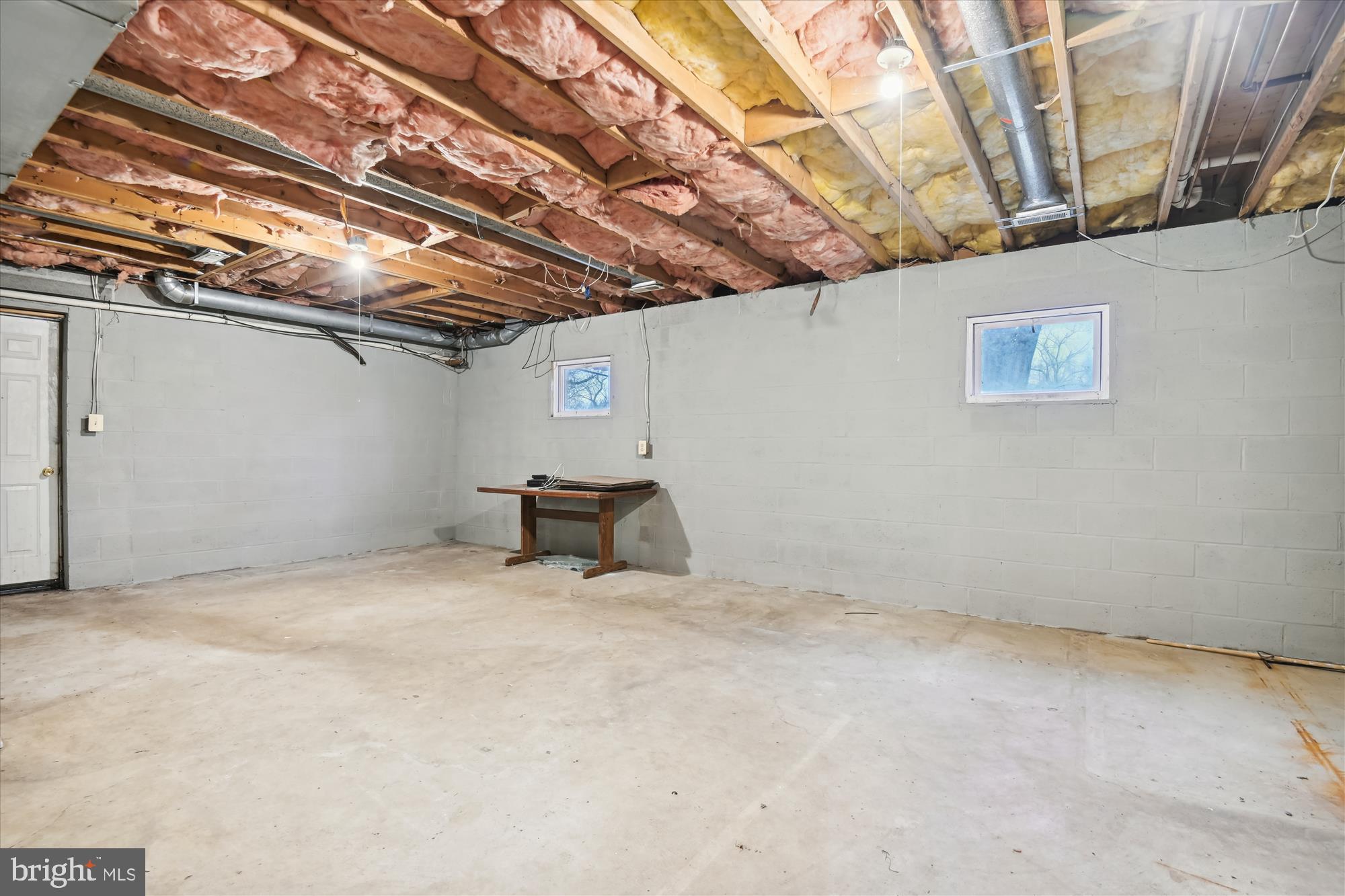 REGULARS - Residential