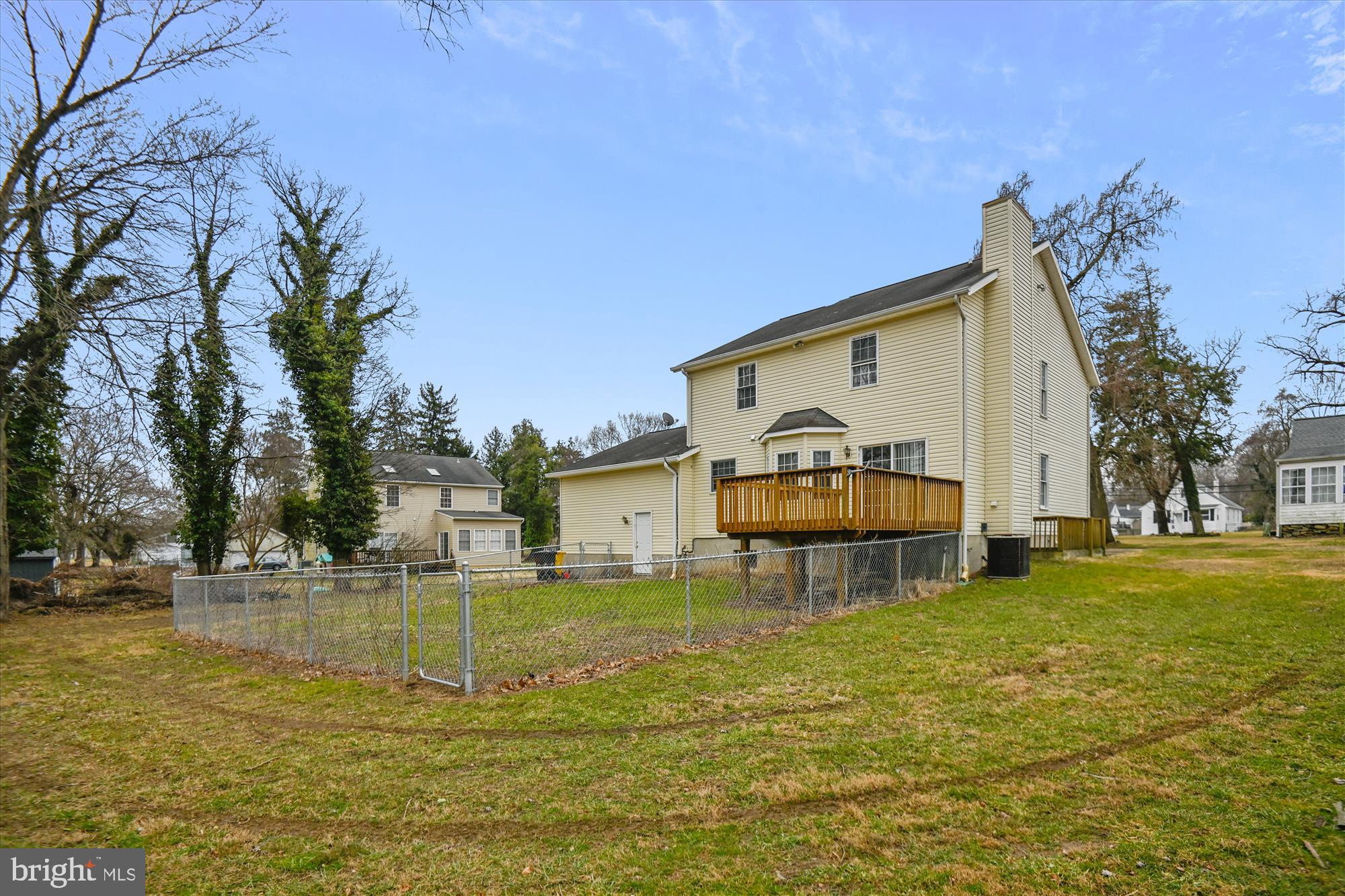 REGULARS - Residential