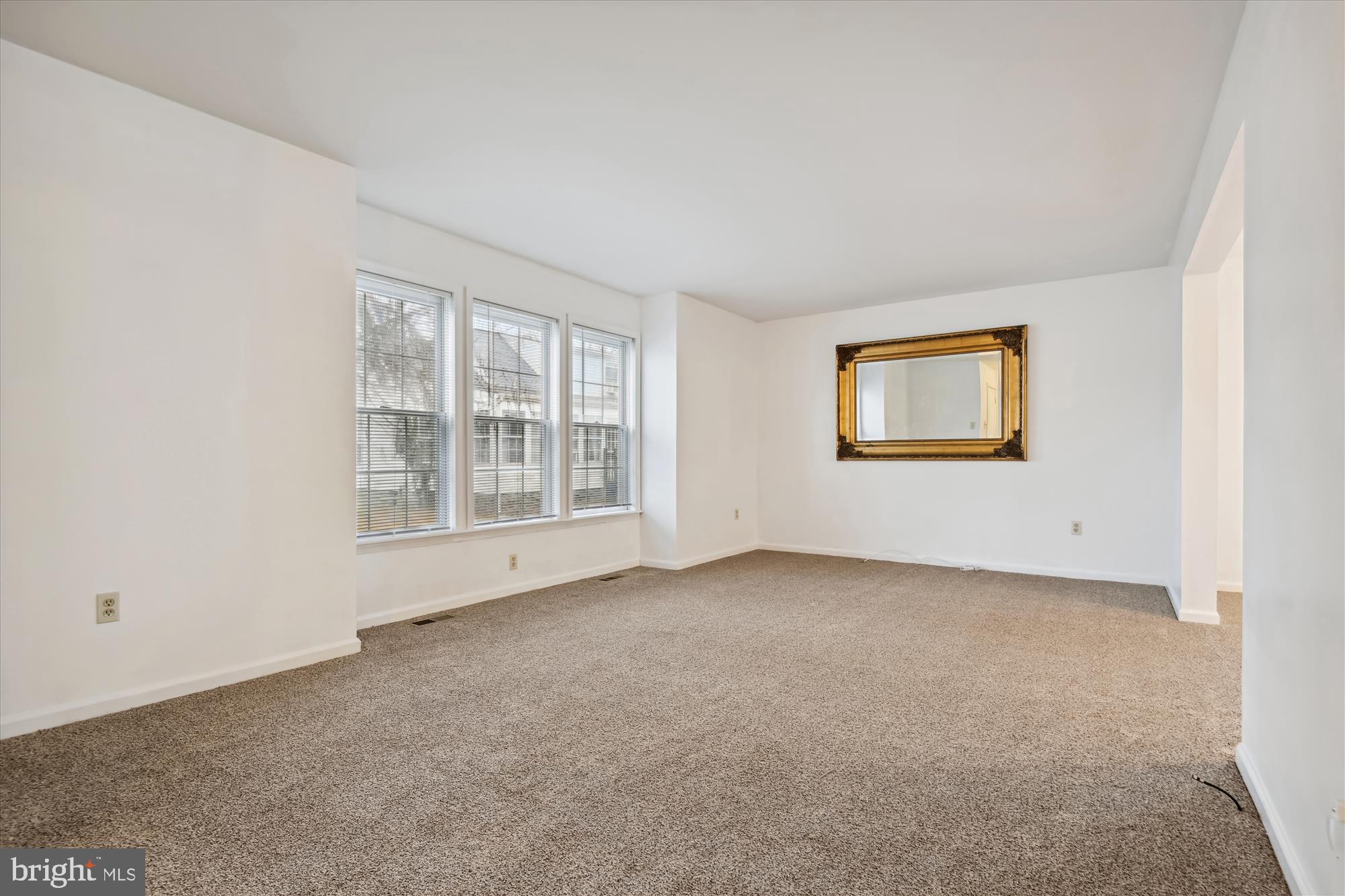 REGULARS - Residential