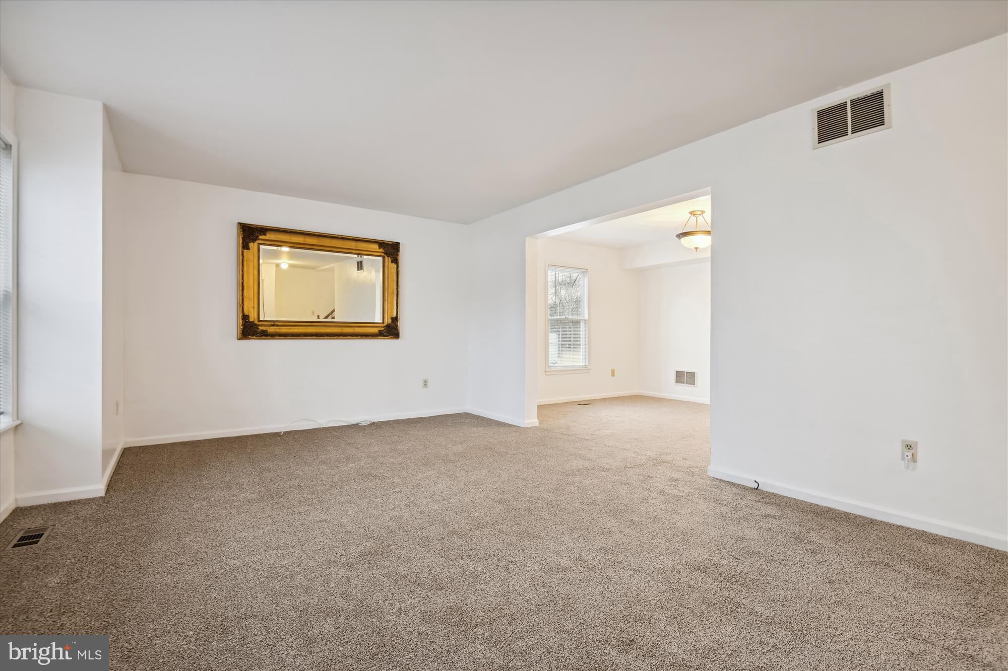 REGULARS - Residential