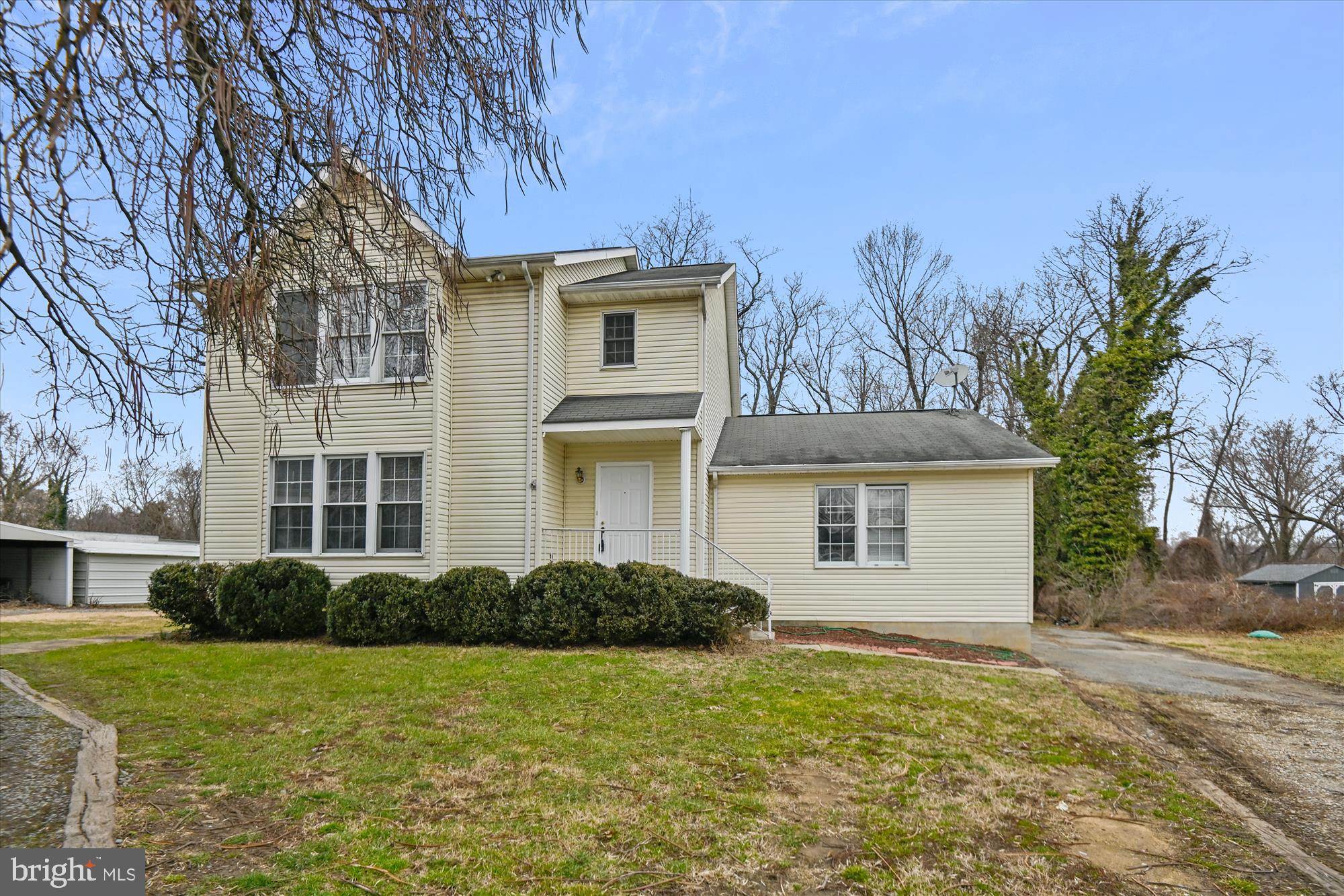 REGULARS - Residential