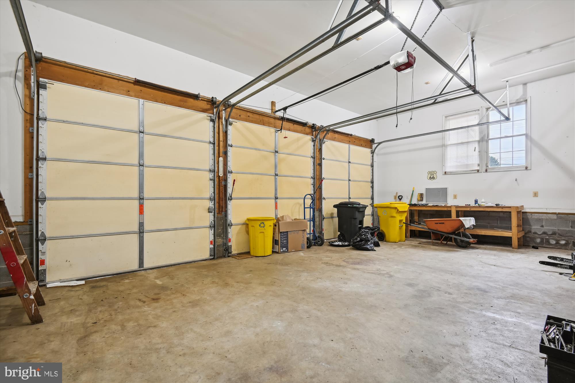 REGULARS - Residential