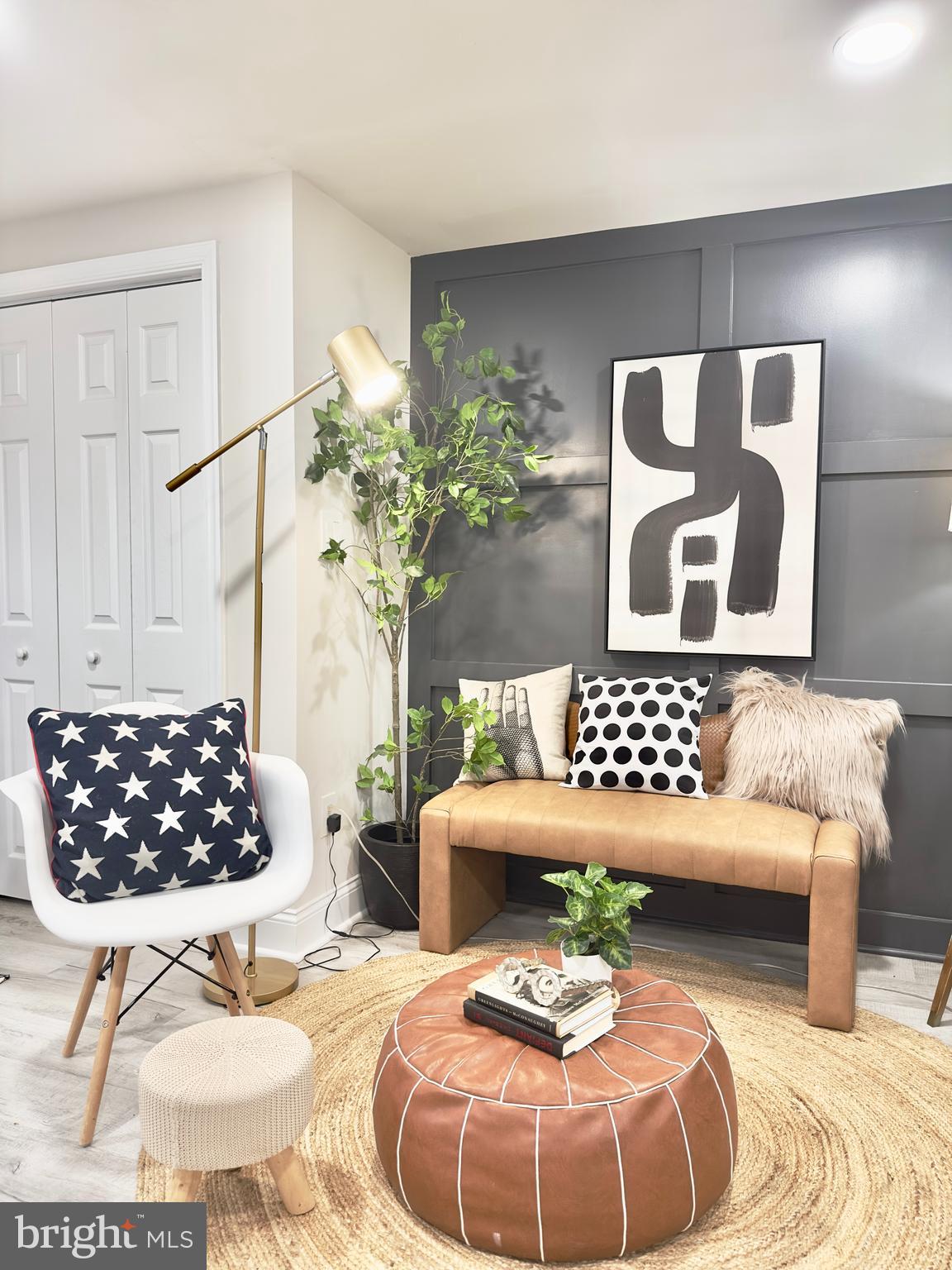 LYNHAVEN/N. DELRAY - Residential