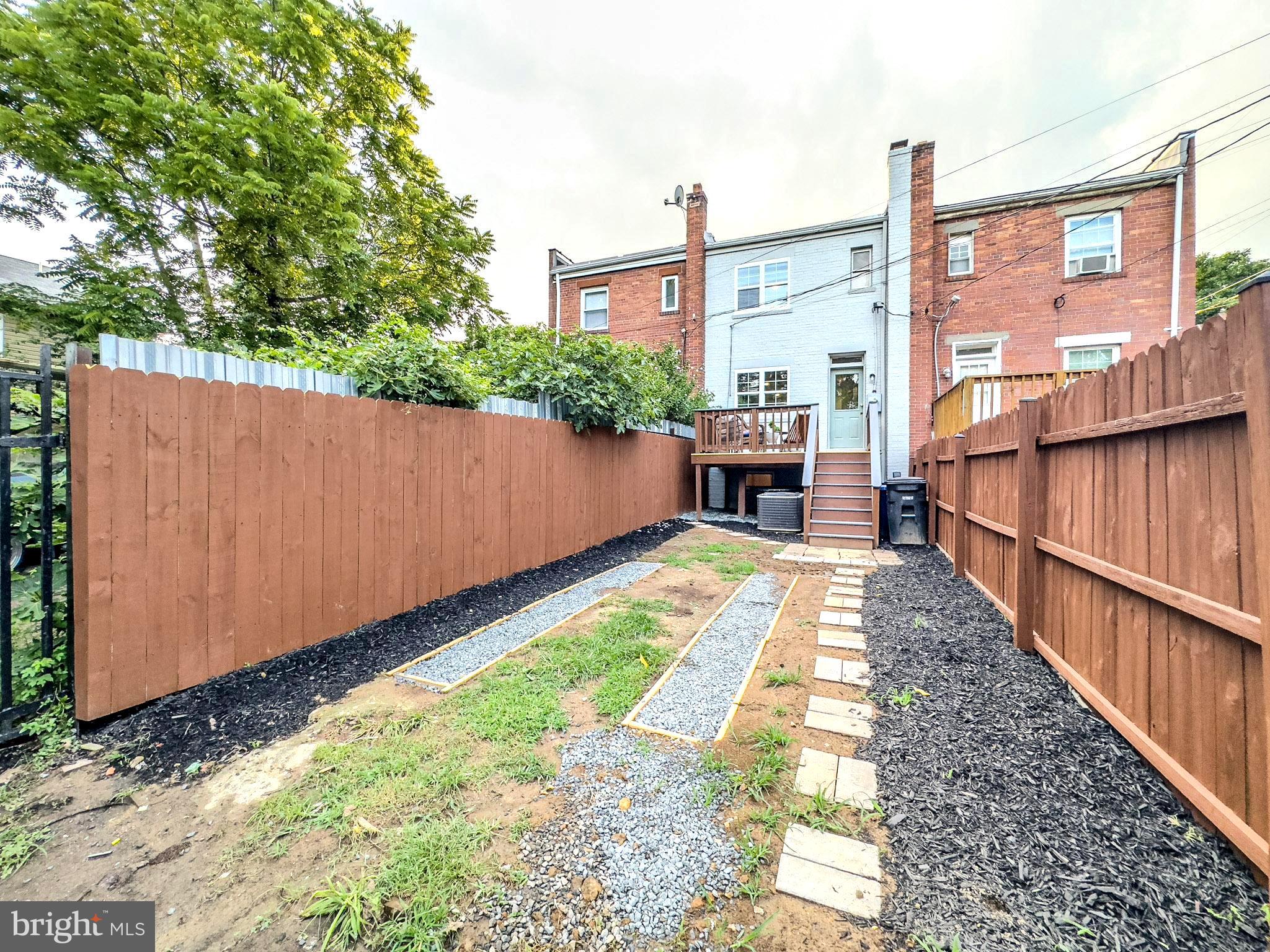 LYNHAVEN/N. DELRAY - Residential