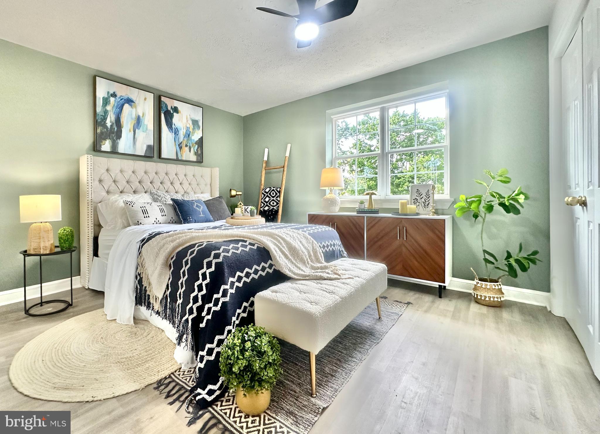 LYNHAVEN/N. DELRAY - Residential