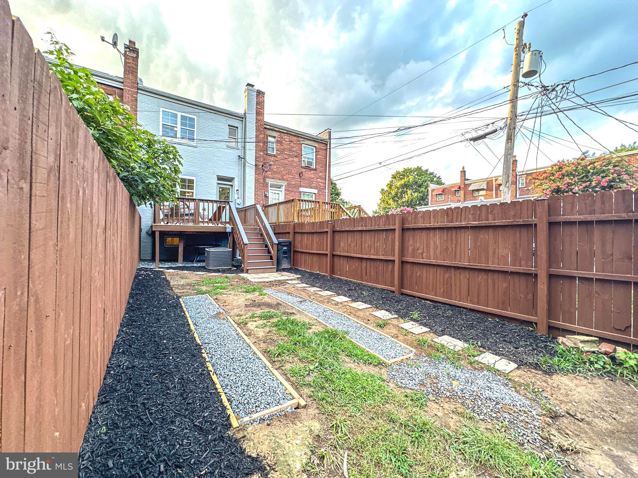 LYNHAVEN/N. DELRAY - Residential