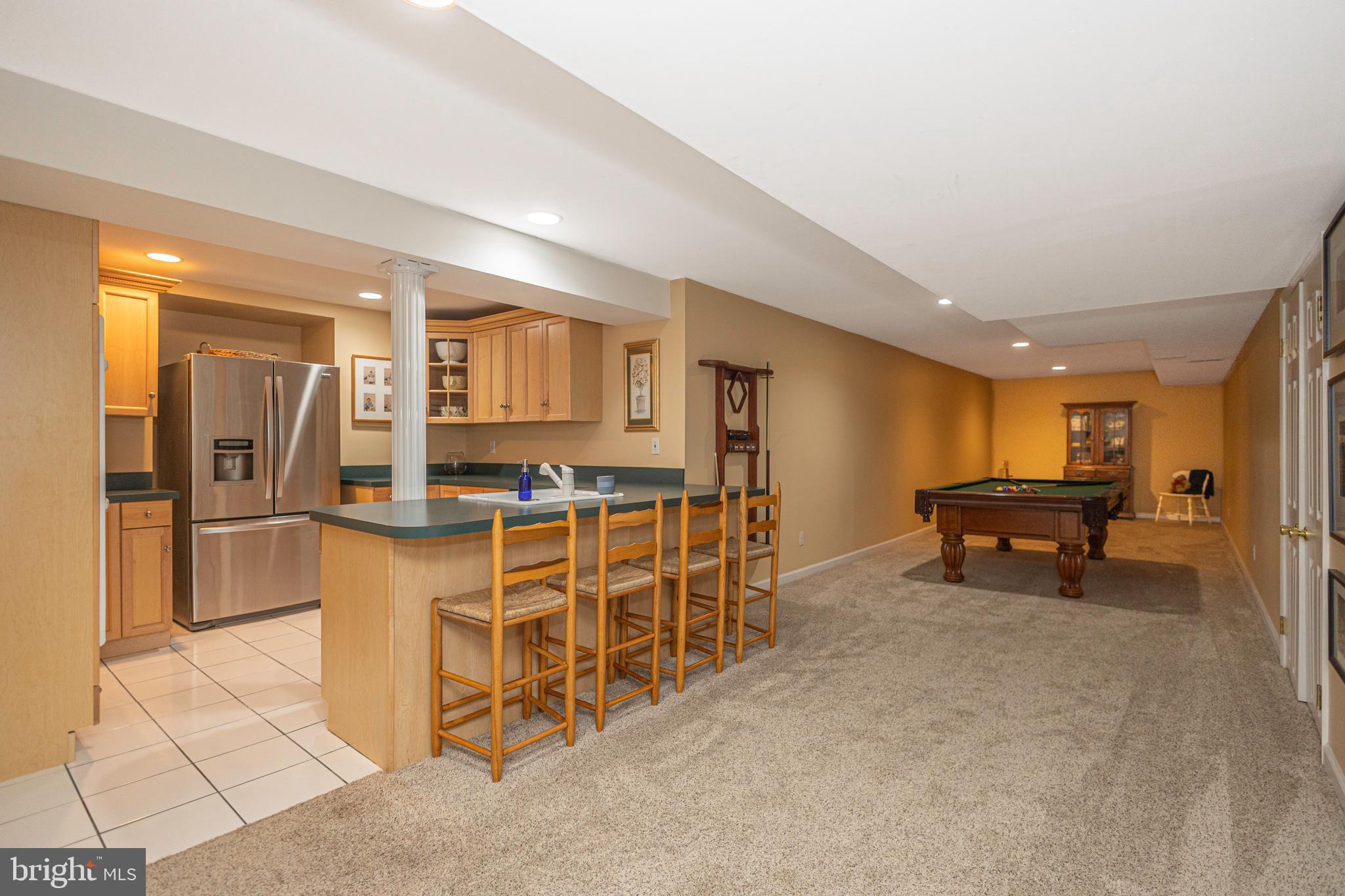 MAPLE GLEN HOLLOW - Residential