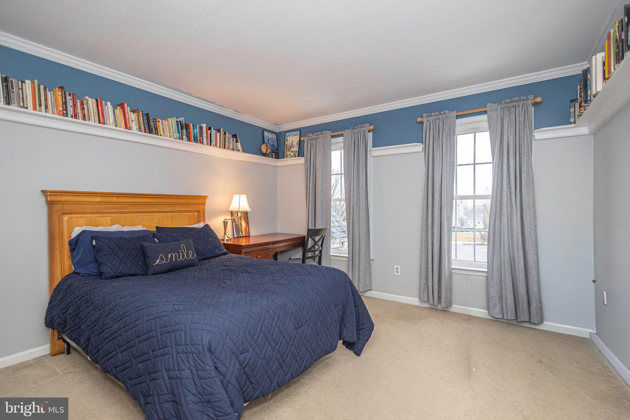 MAPLE GLEN HOLLOW - Residential