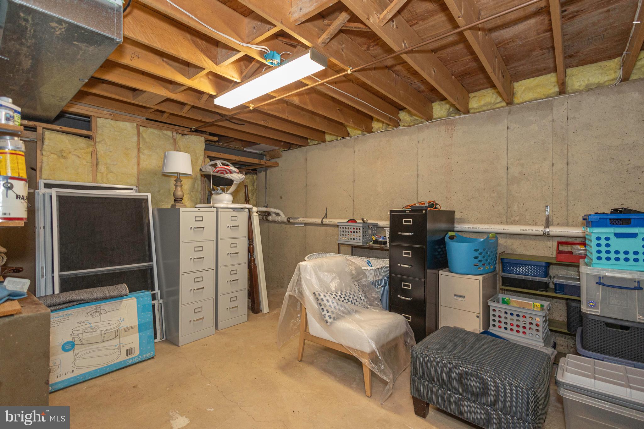 MAPLE GLEN HOLLOW - Residential