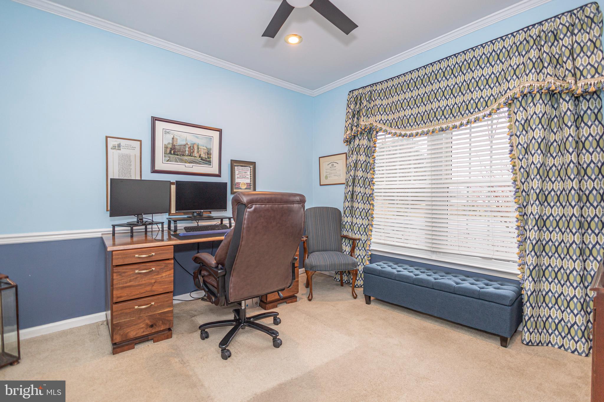 MAPLE GLEN HOLLOW - Residential