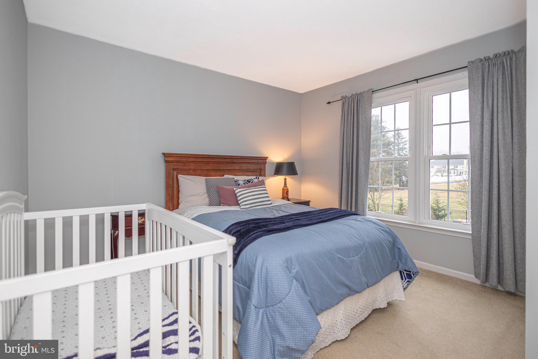 MAPLE GLEN HOLLOW - Residential