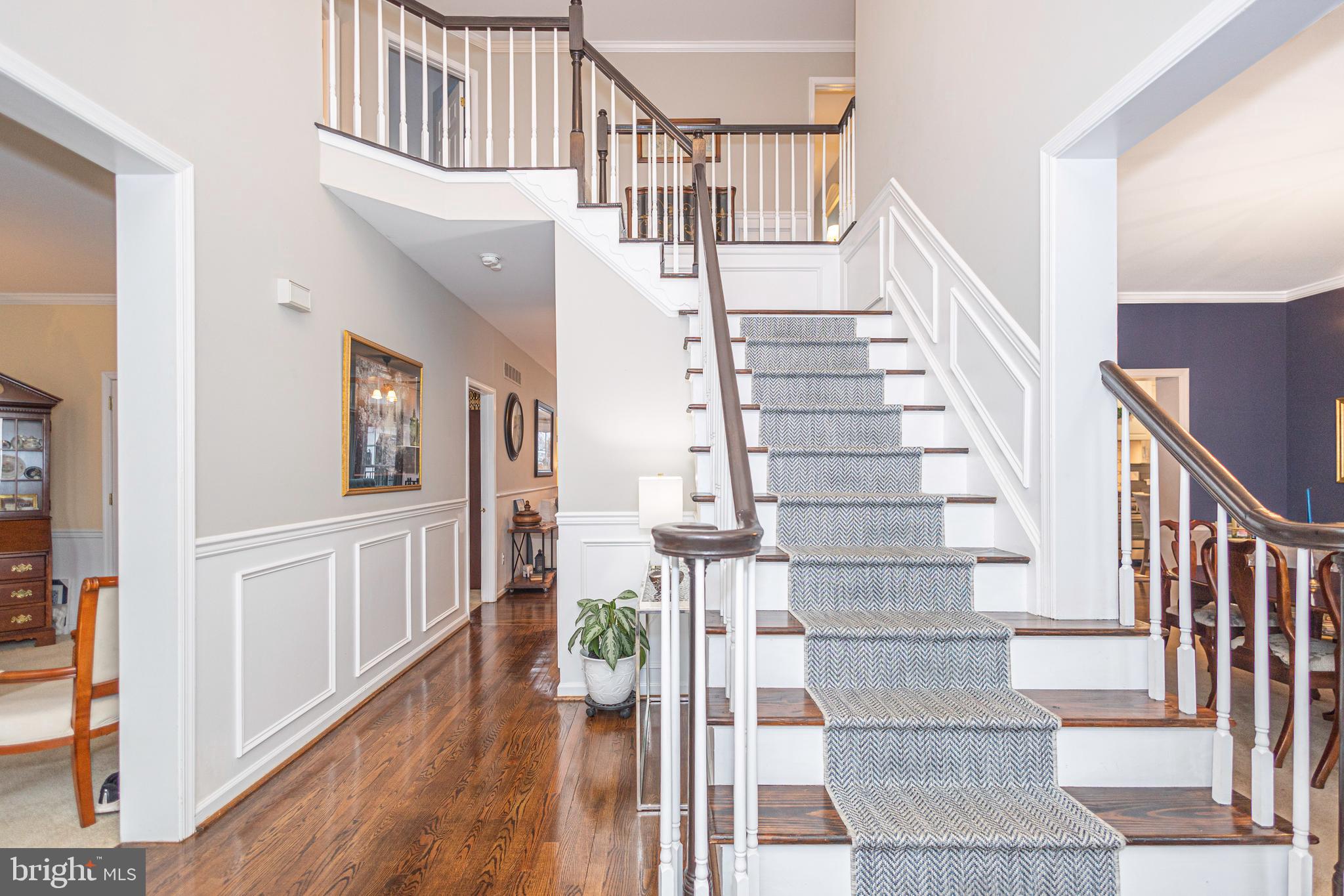 MAPLE GLEN HOLLOW - Residential