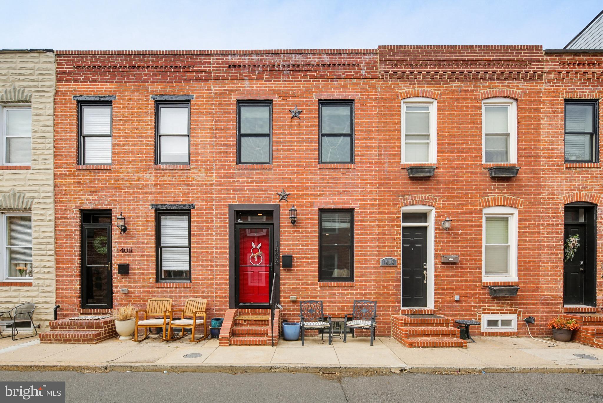 LOCUST POINT - Residential