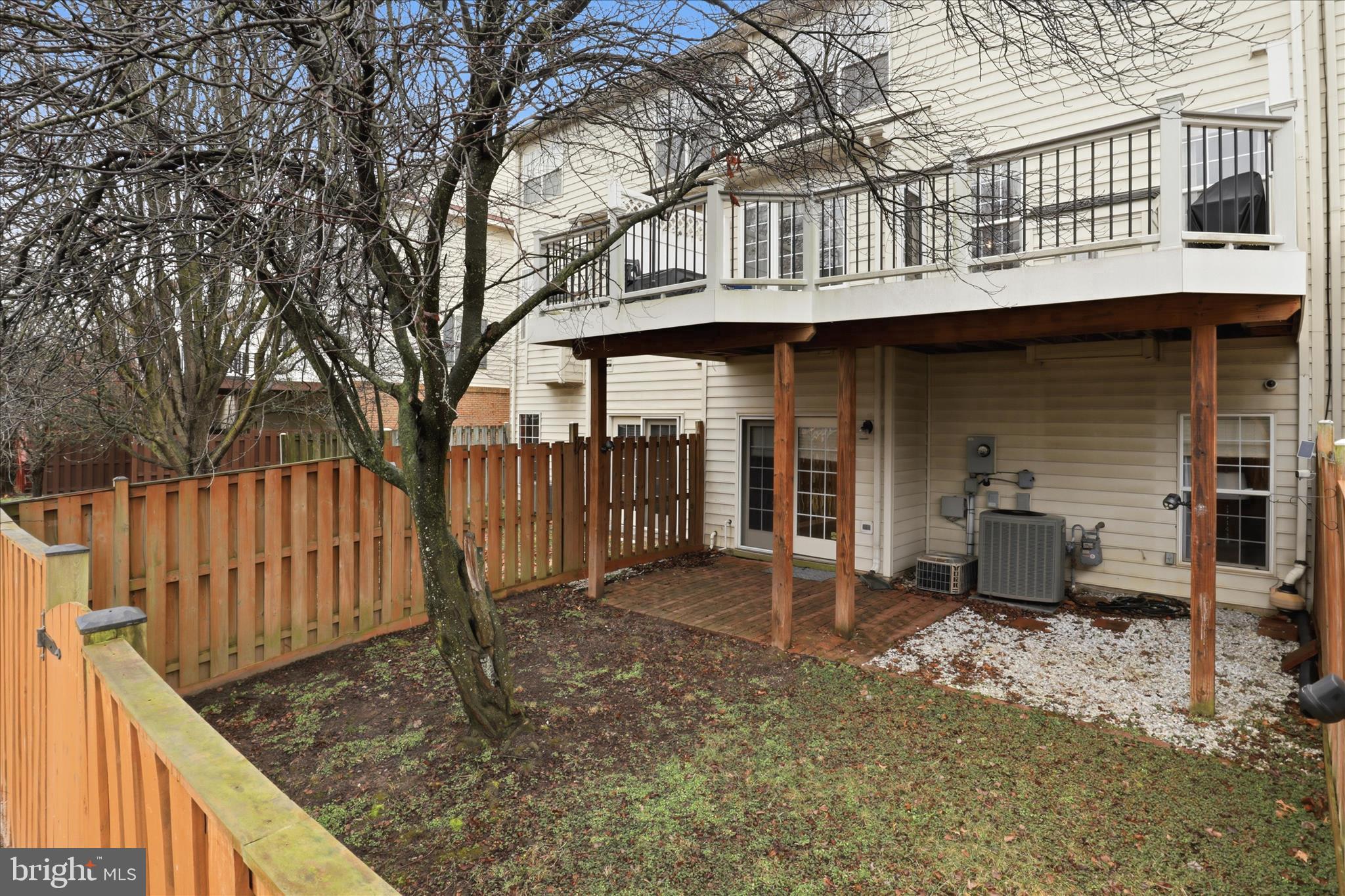 SOUTH RIDING - Residential