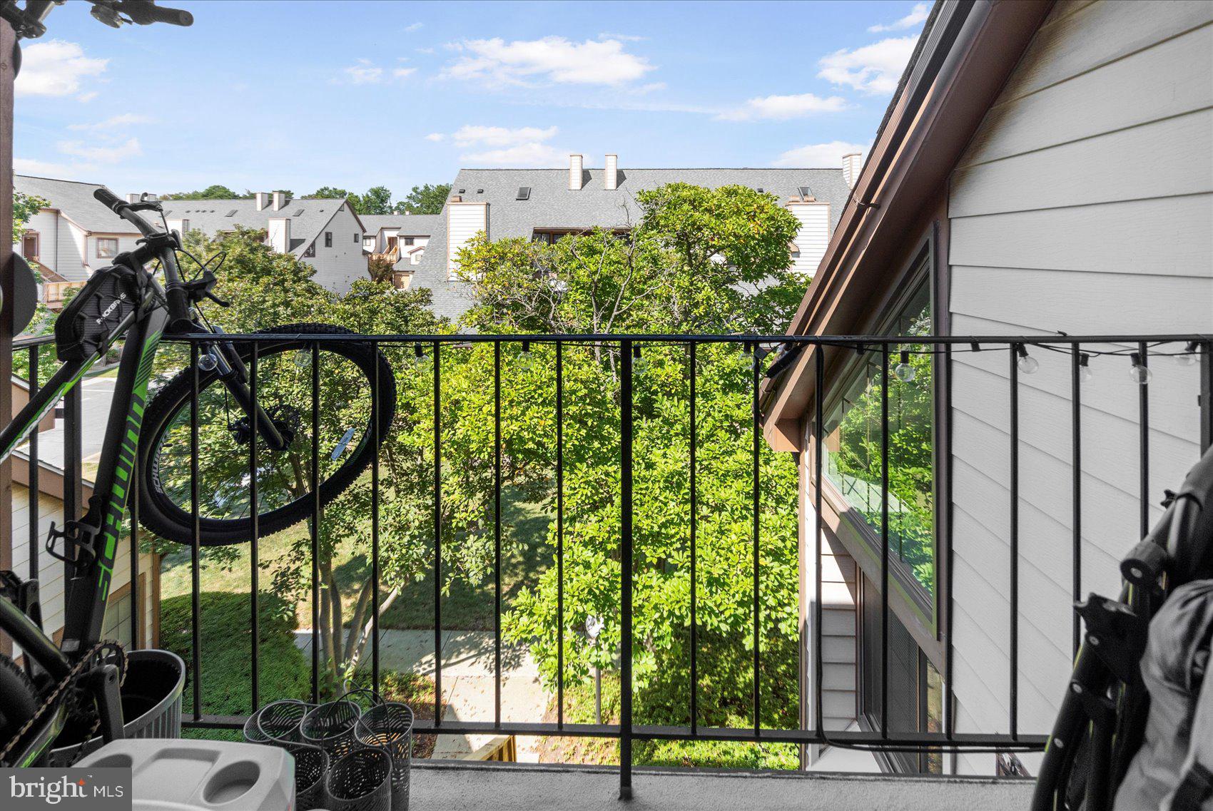 THE TIERS OF LAUREL LAKE - Residential