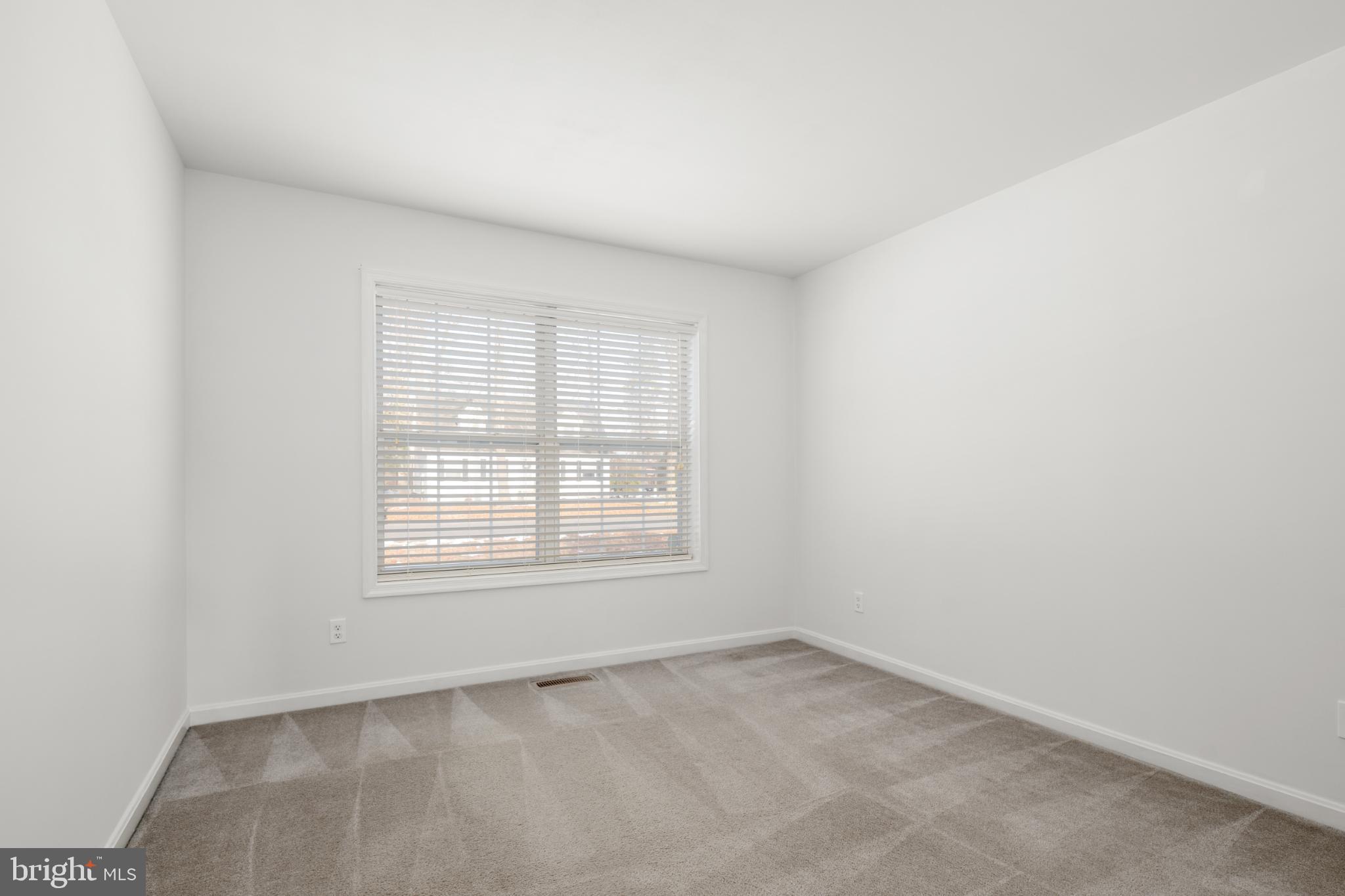 WARWICK PARK - Residential