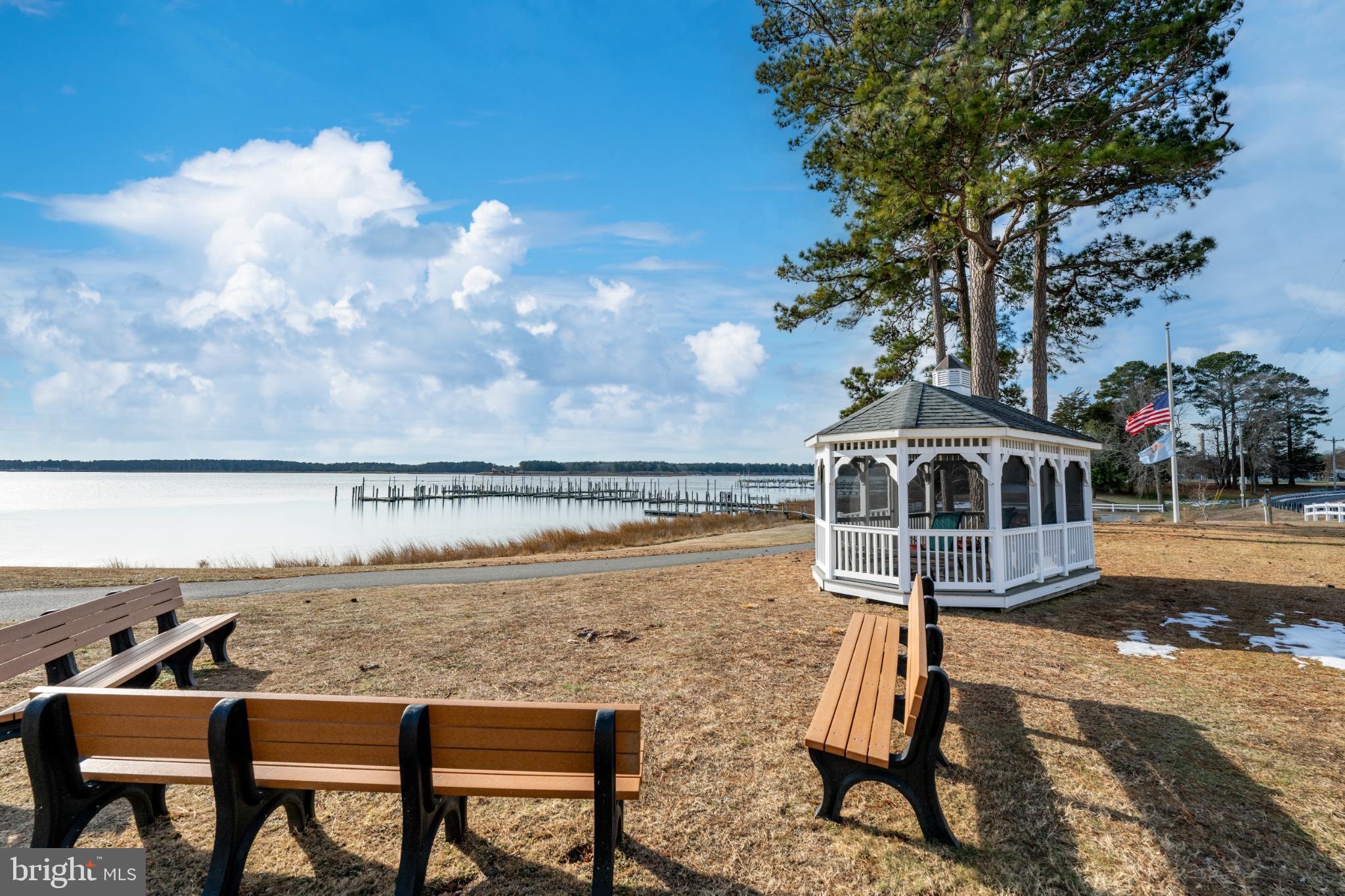 WARWICK PARK - Residential