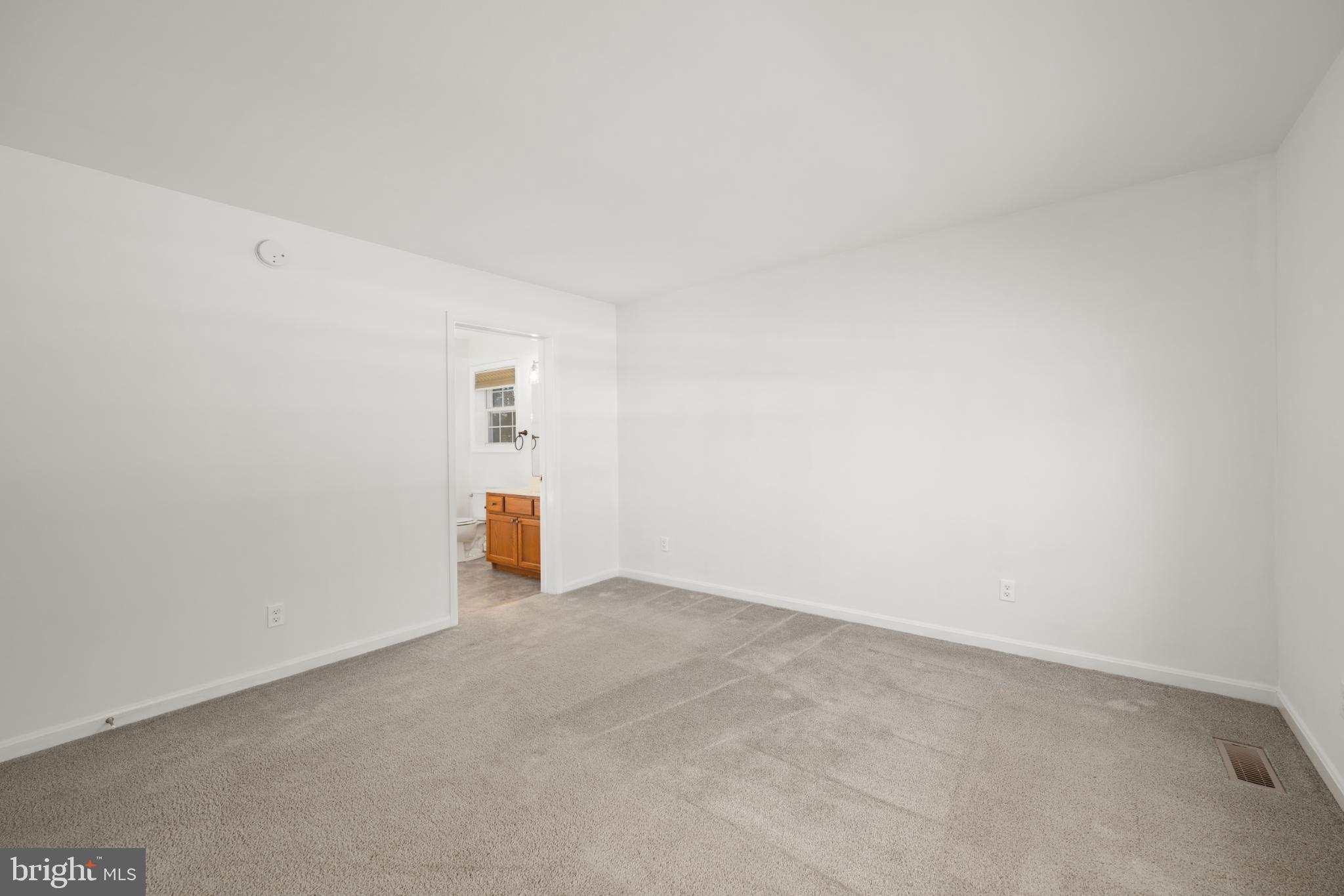 WARWICK PARK - Residential