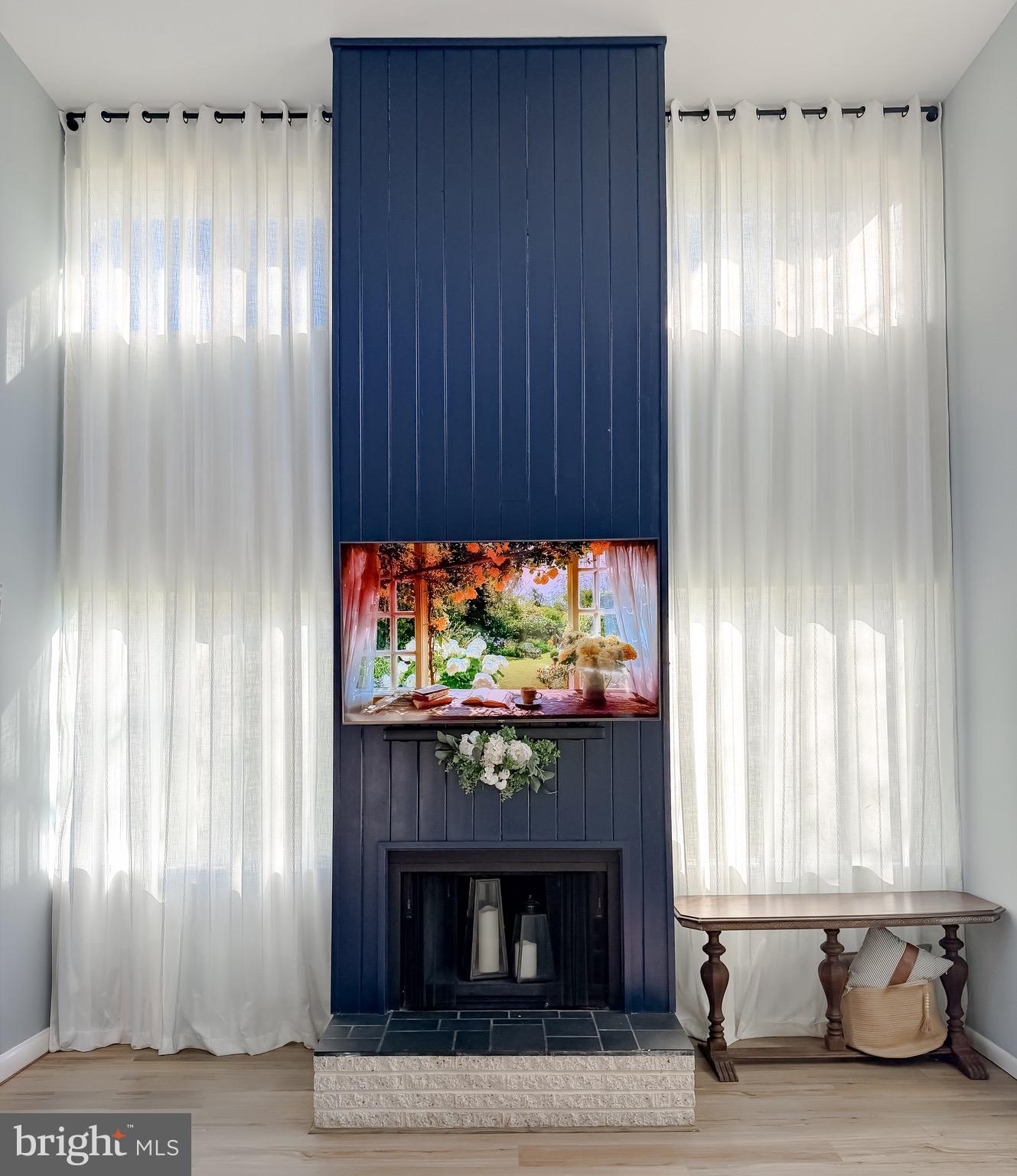 SOCIETY HILL - Residential