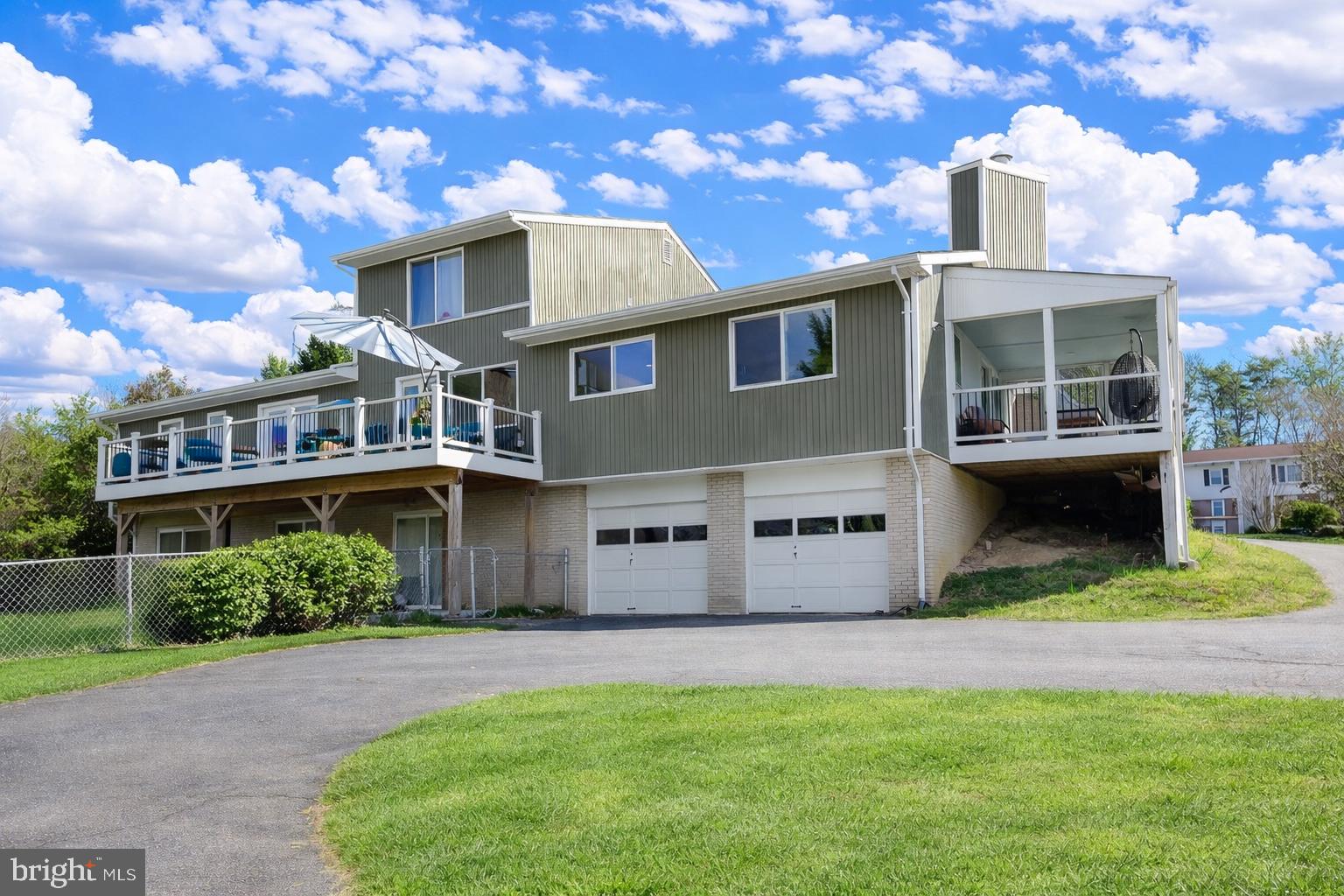 SOCIETY HILL - Residential