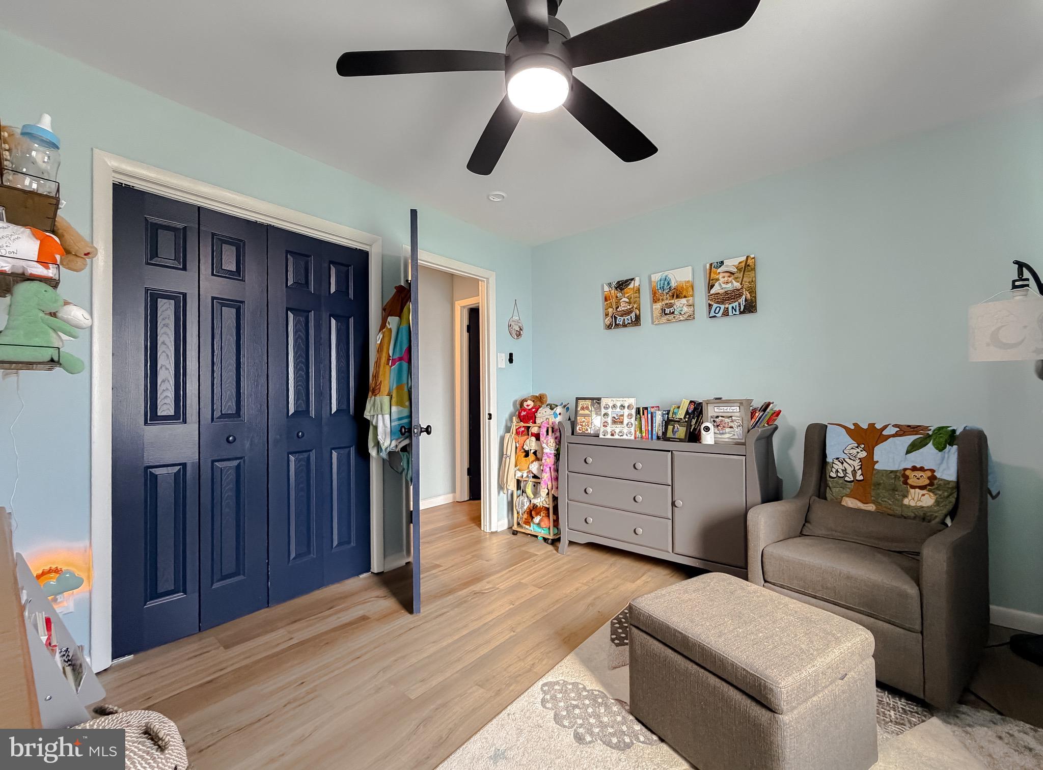 SOCIETY HILL - Residential