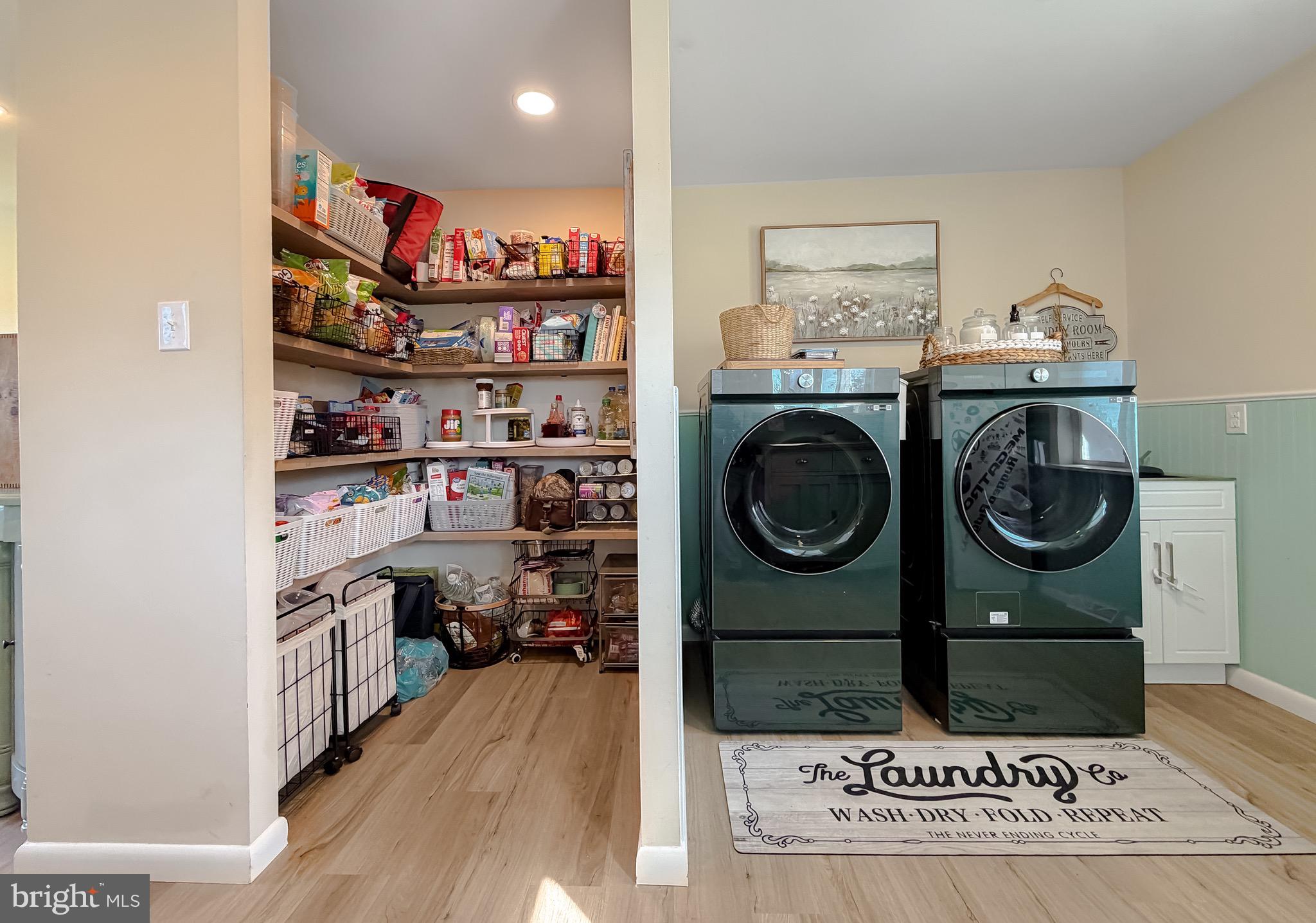 SOCIETY HILL - Residential