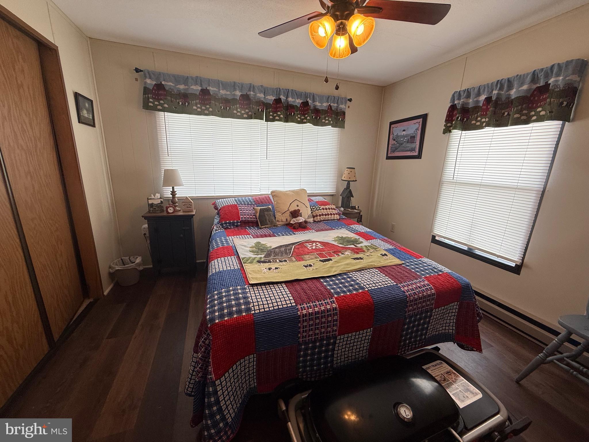 PALMDALE MOBILE HOME PARK - Residential