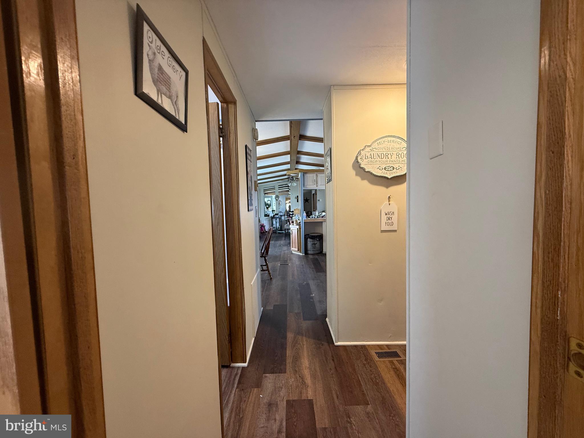 PALMDALE MOBILE HOME PARK - Residential