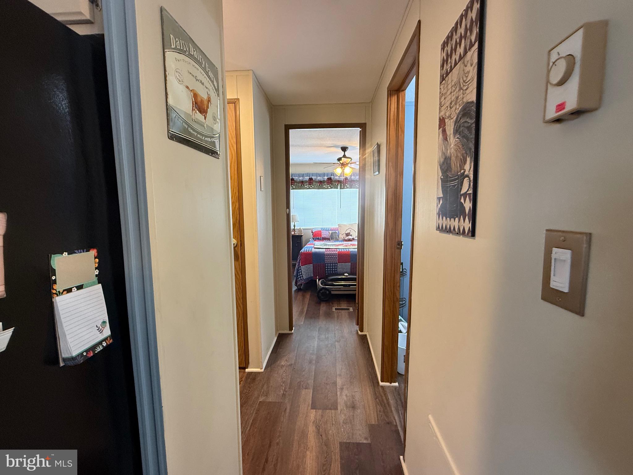 PALMDALE MOBILE HOME PARK - Residential