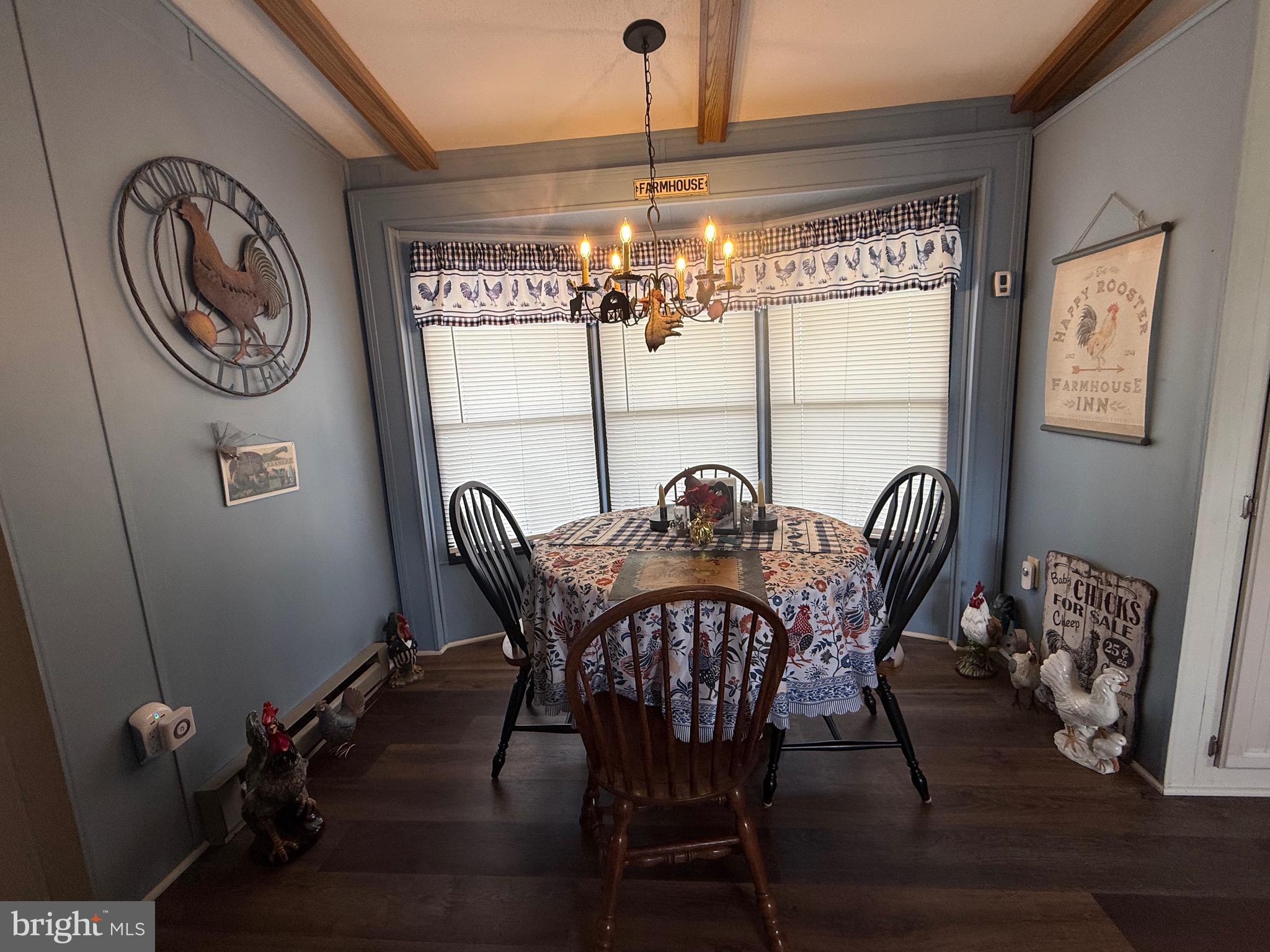 PALMDALE MOBILE HOME PARK - Residential