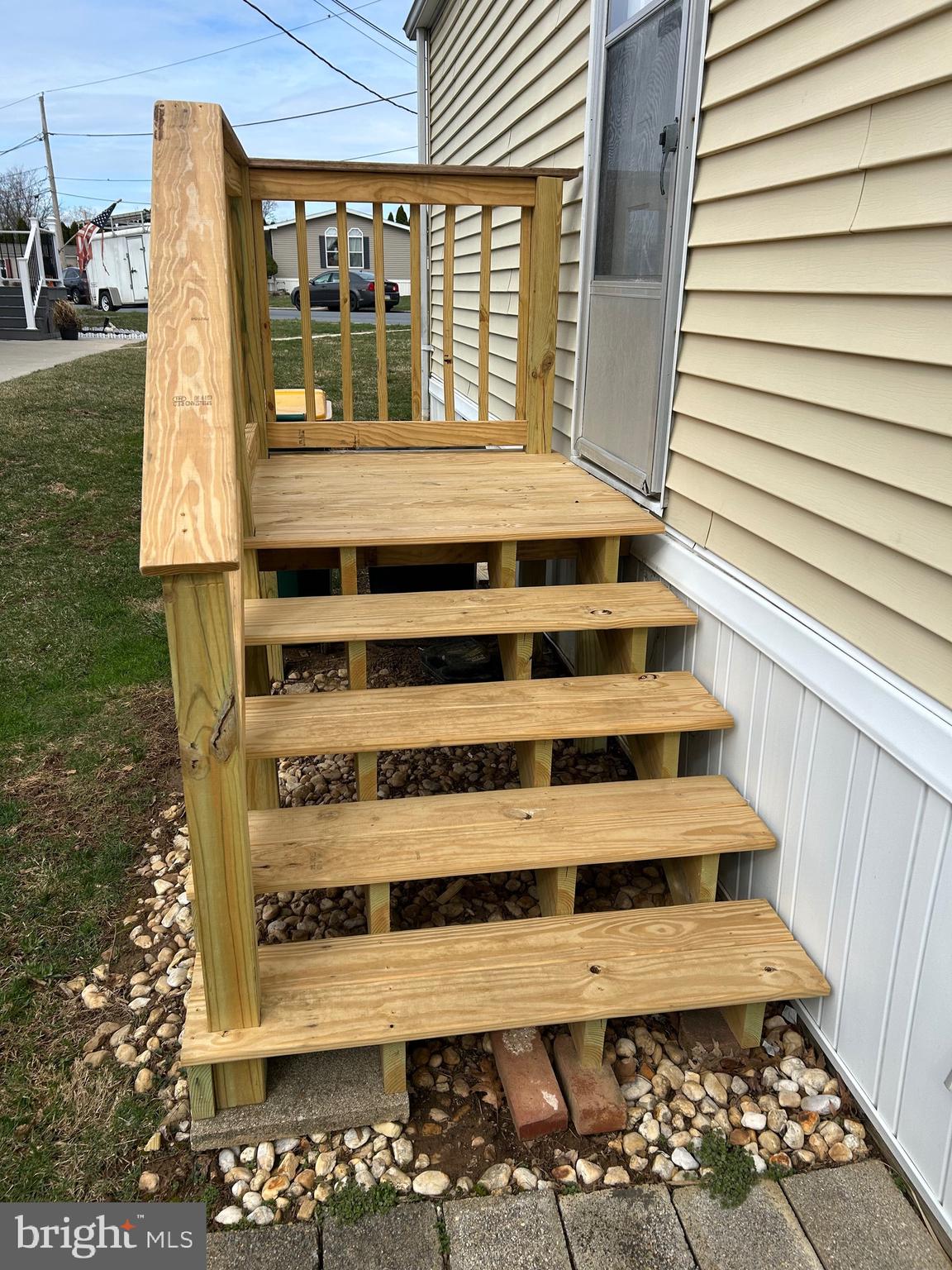 PALMDALE MOBILE HOME PARK - Residential