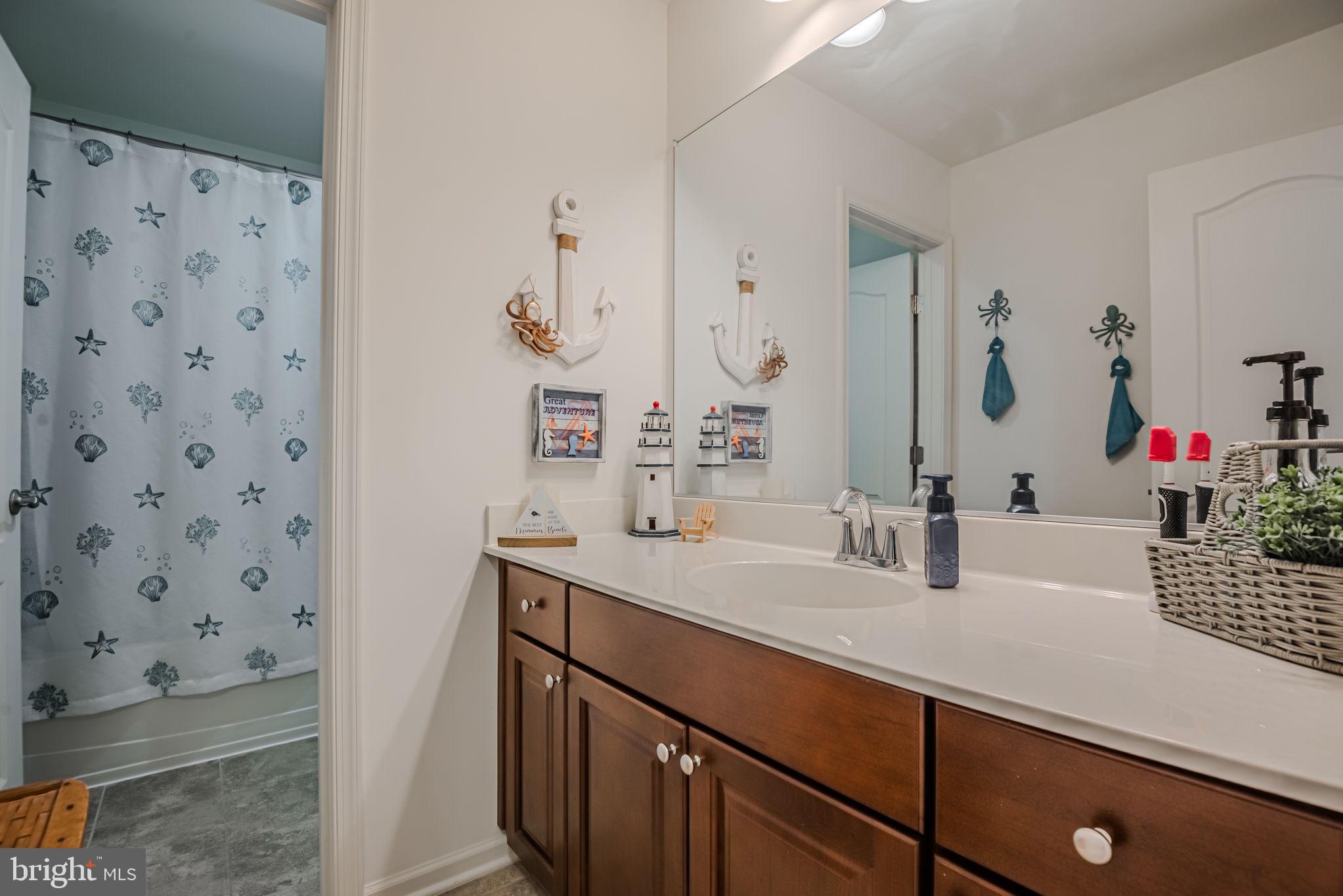 BISHOPS LANDING - Residential