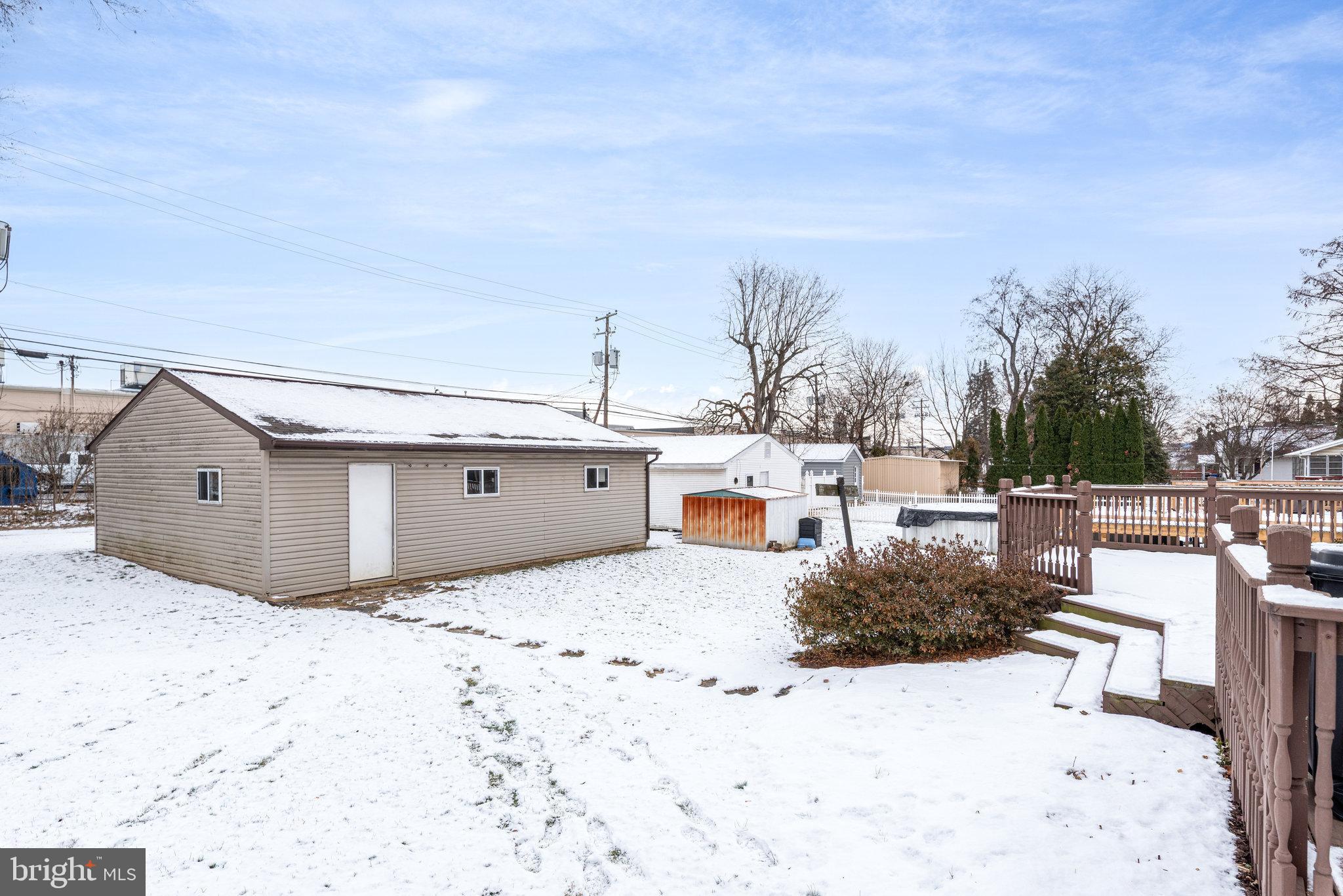 CAMP HILL BOROUGH - Residential