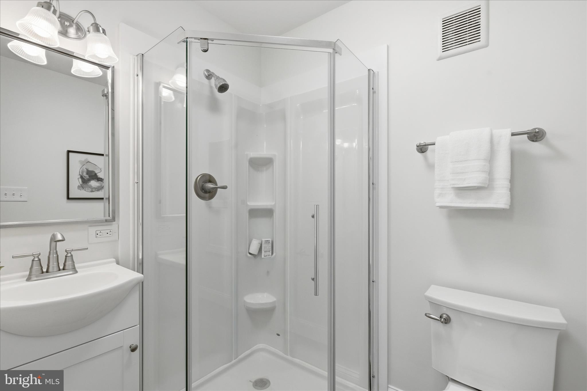 NORTHRIDGE - Residential