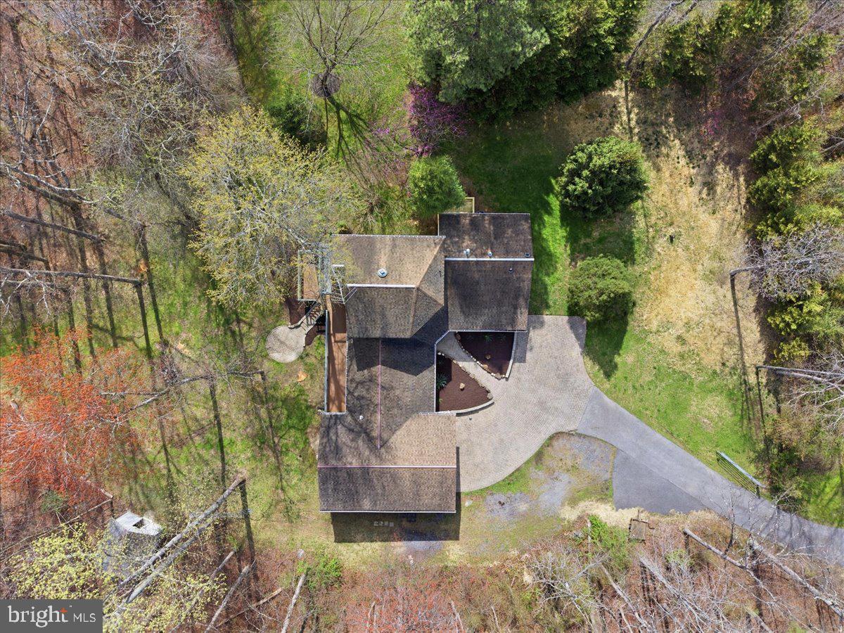 NORTHRIDGE - Residential