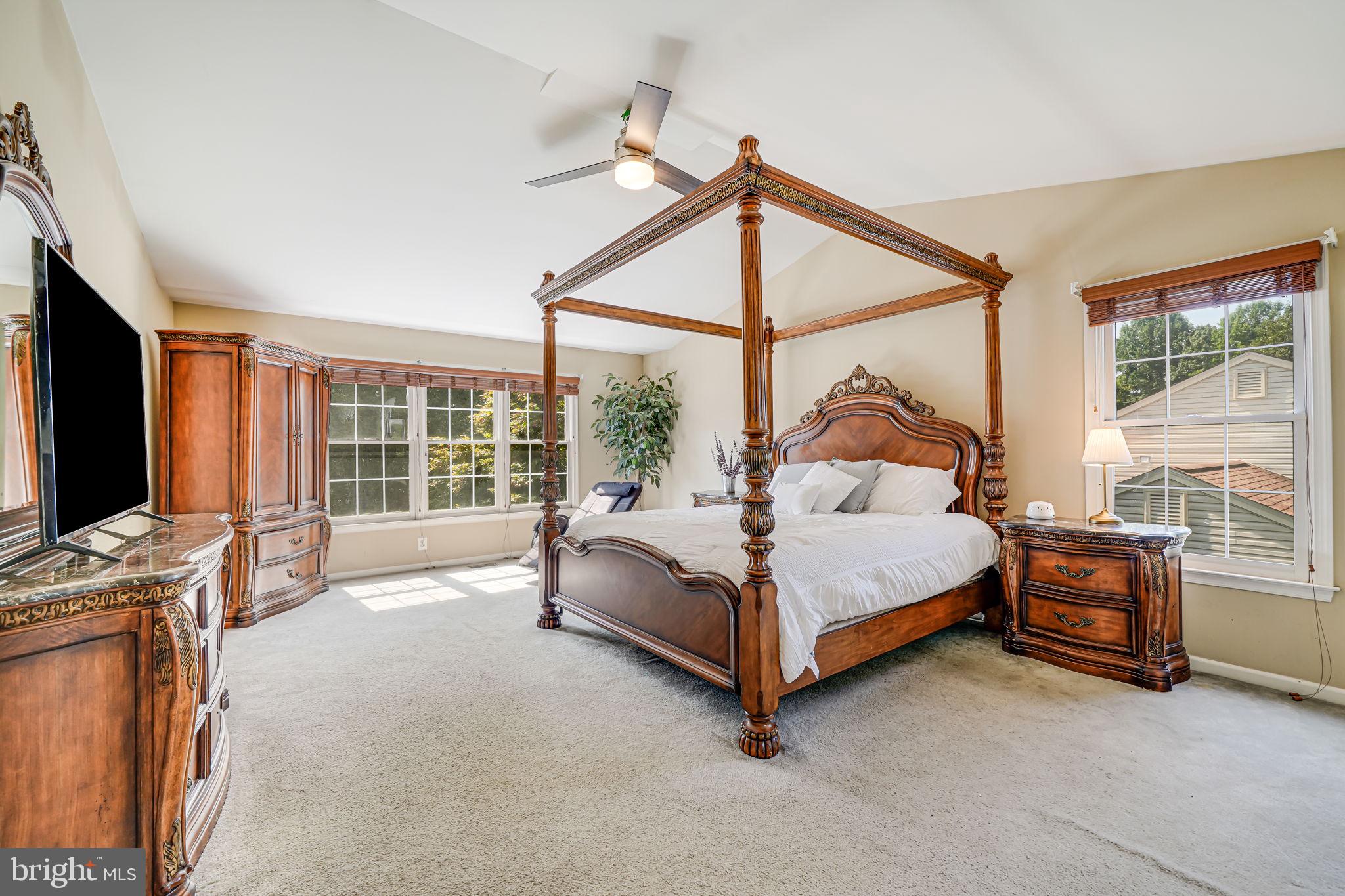 SUMMERWOOD - Residential