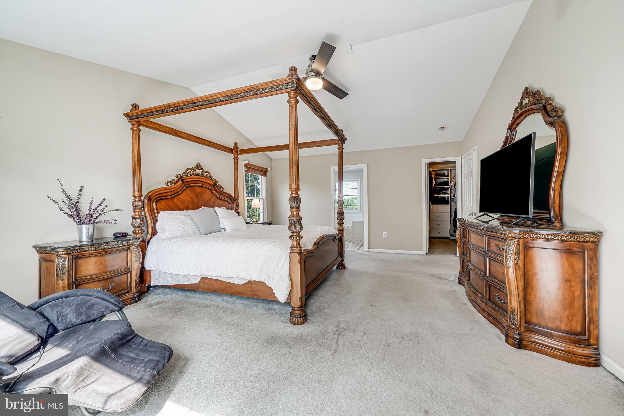 SUMMERWOOD - Residential