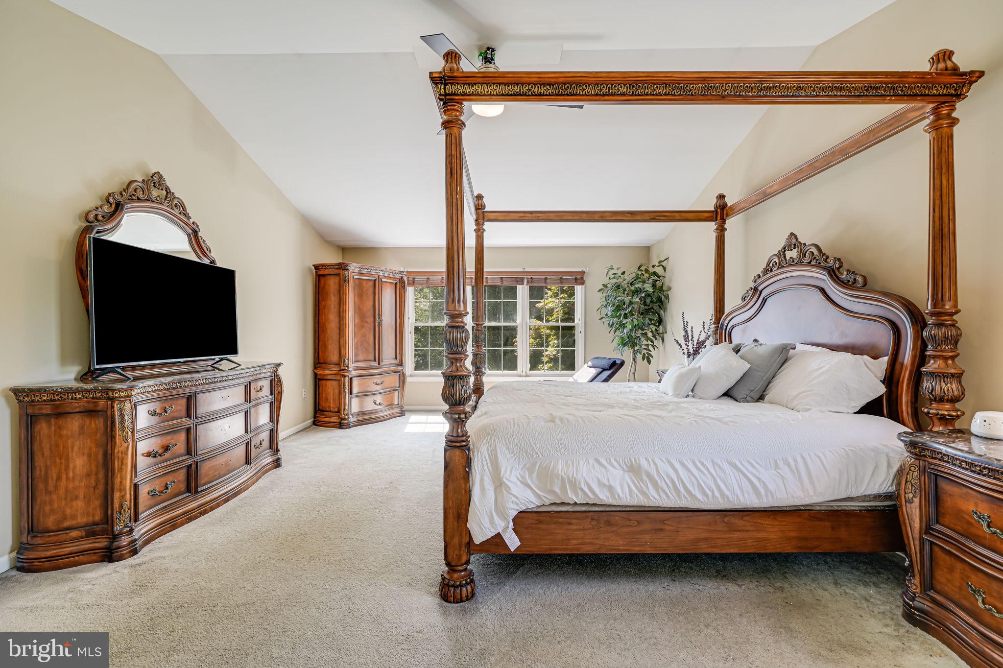 SUMMERWOOD - Residential