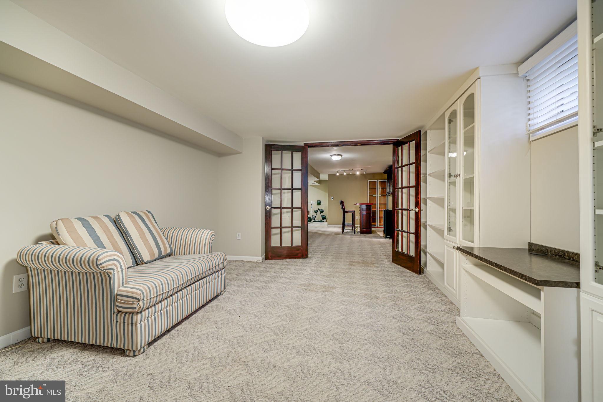 SUMMERWOOD - Residential