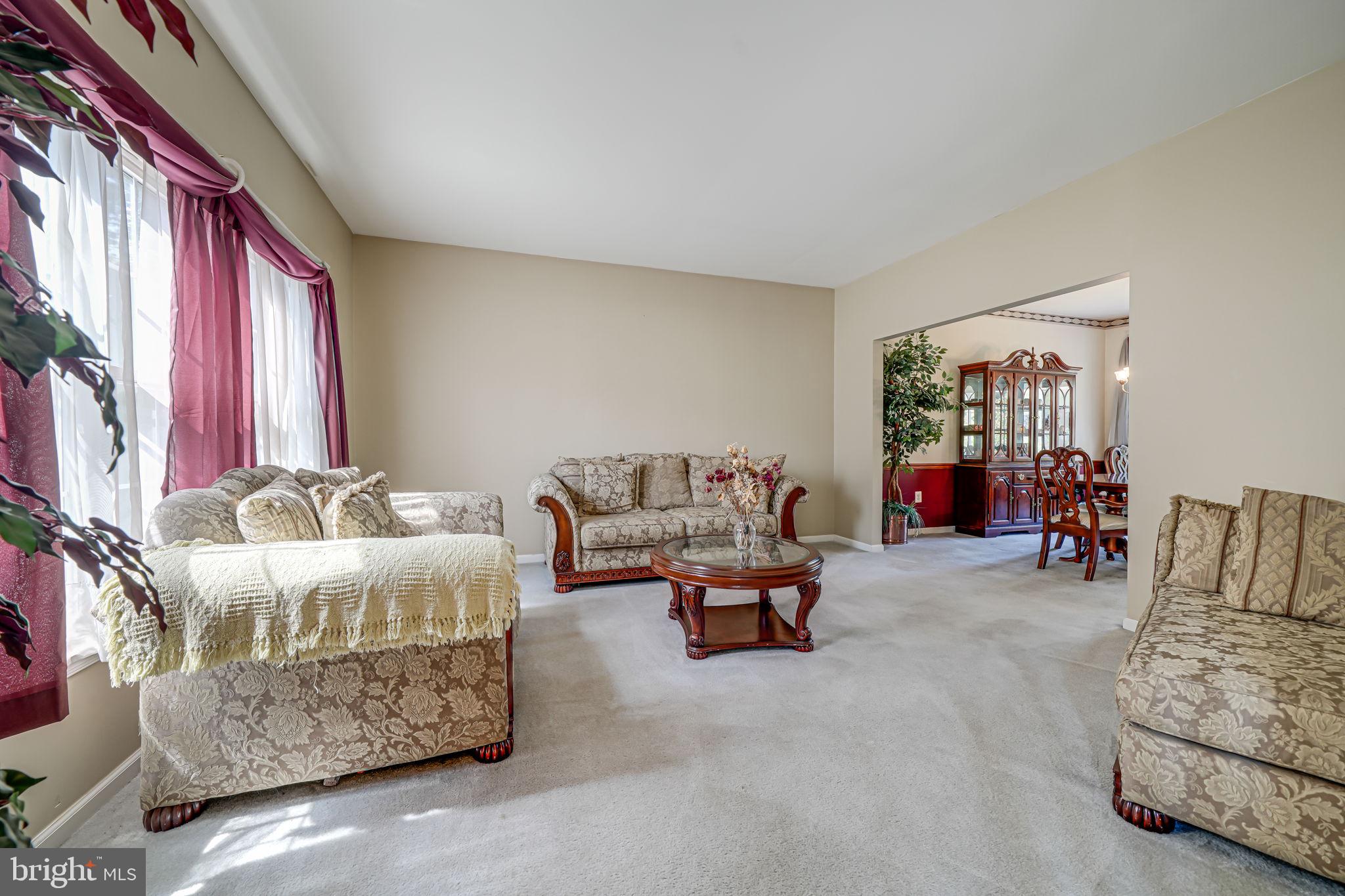 SUMMERWOOD - Residential