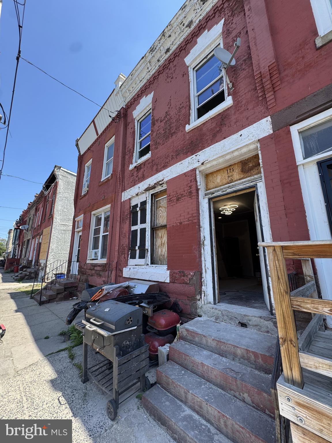 2435 N 20TH STREET