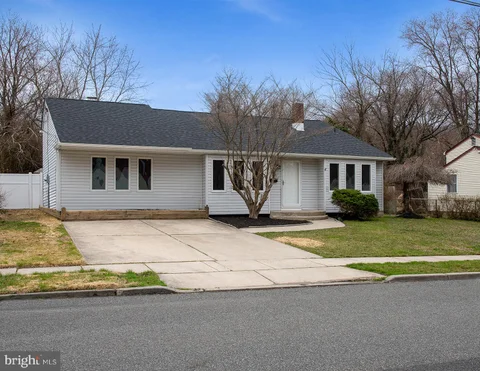 914 Aston Martin Drive, Lindenwold, NJ 08021 - MLS#: NJCD2114994