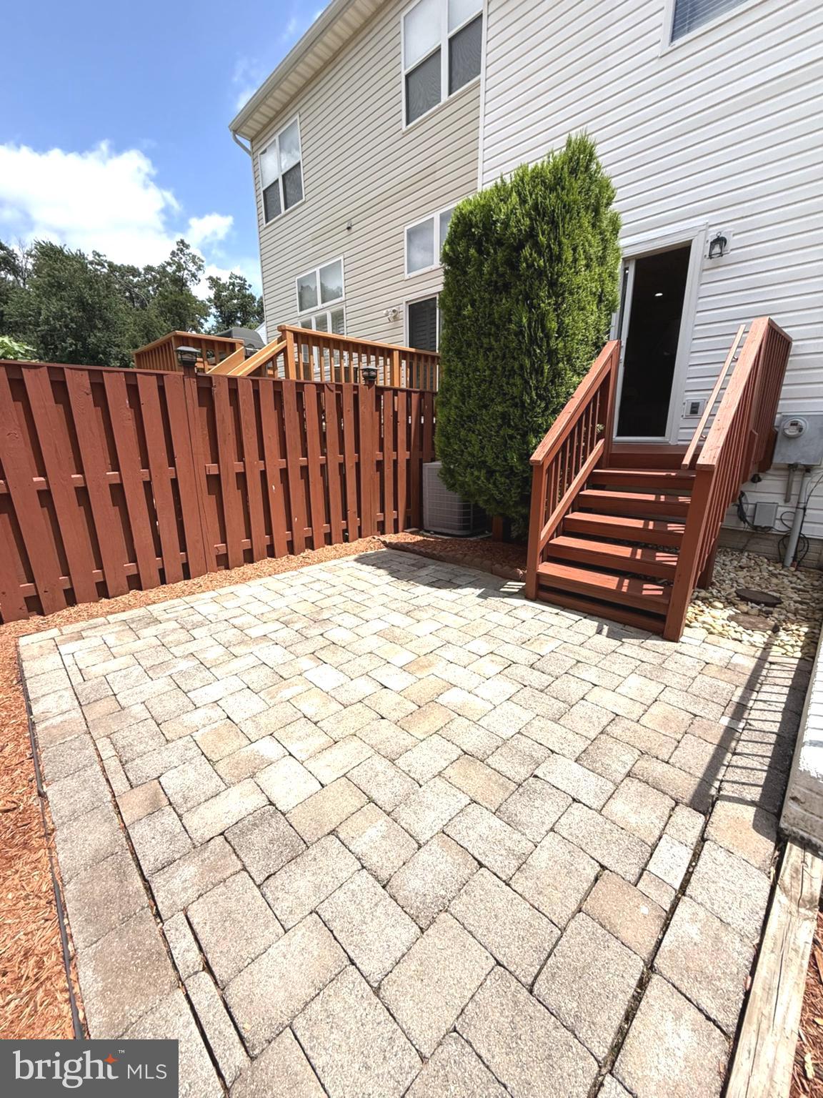 KINGSTOWNE - Residential