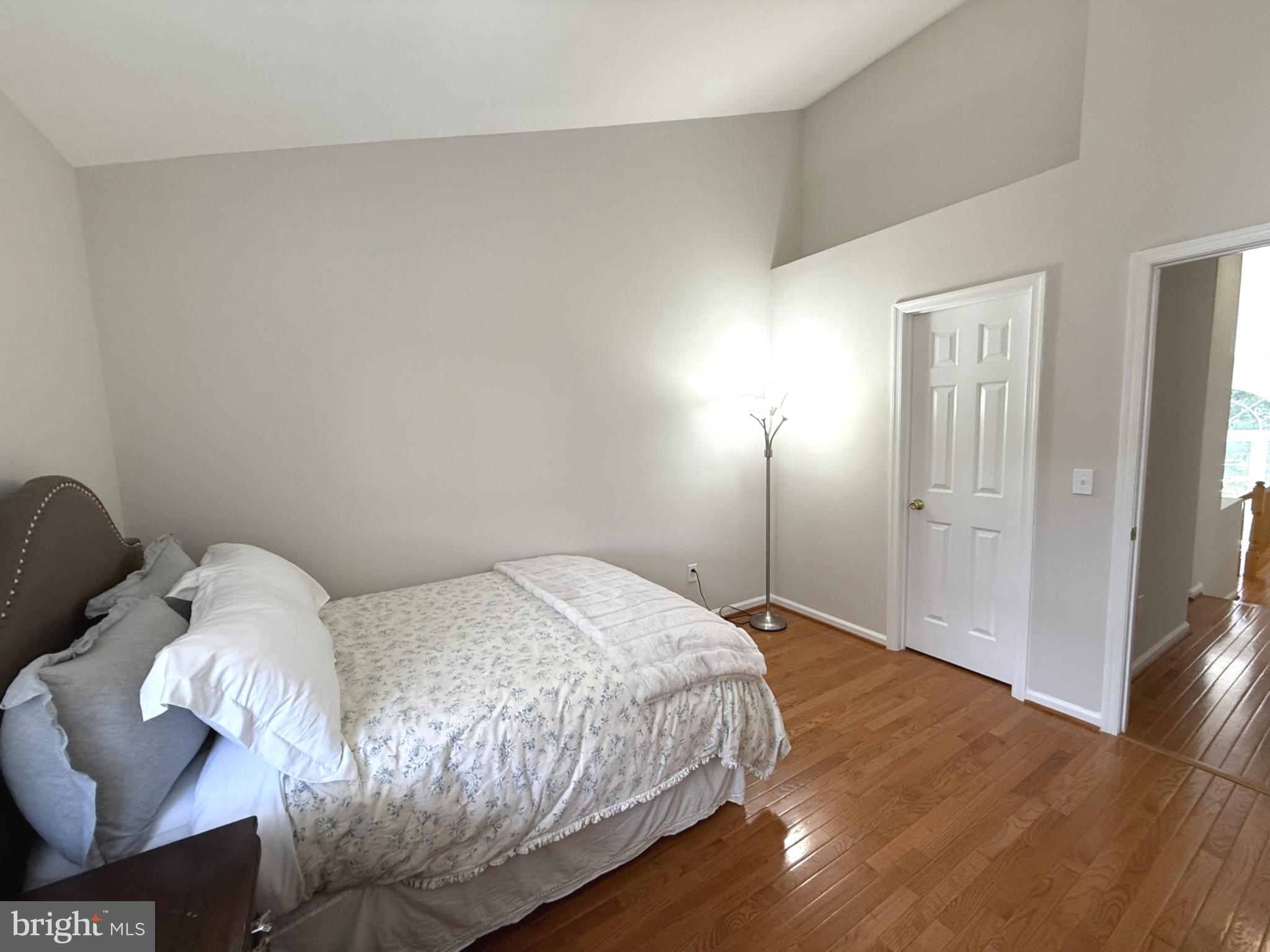 KINGSTOWNE - Residential