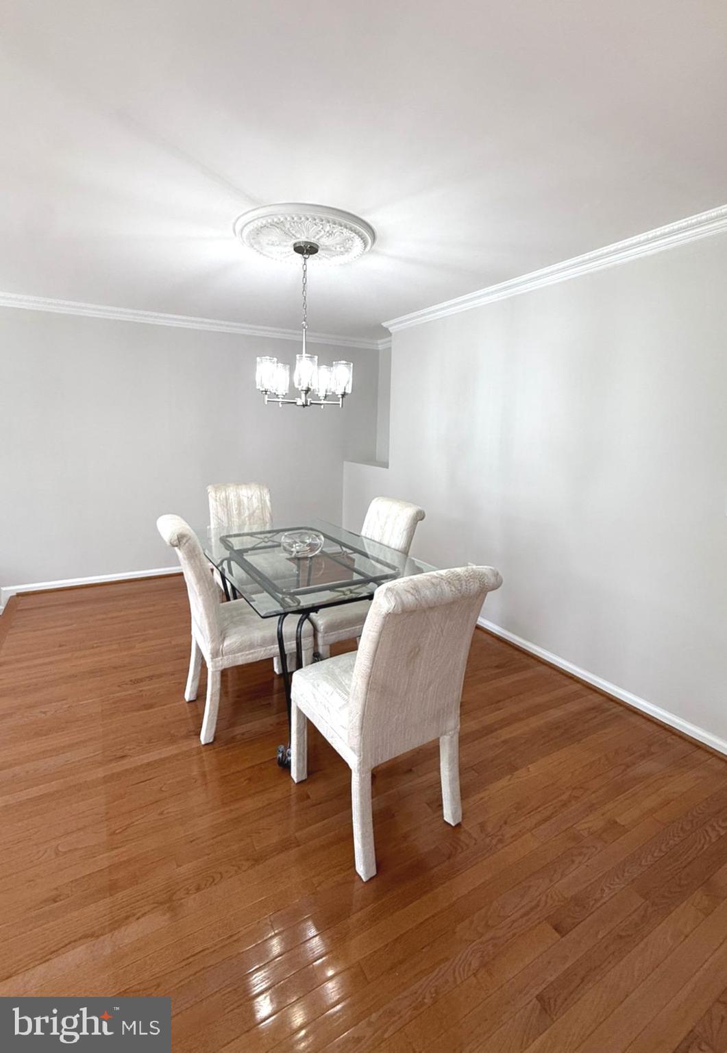 KINGSTOWNE - Residential